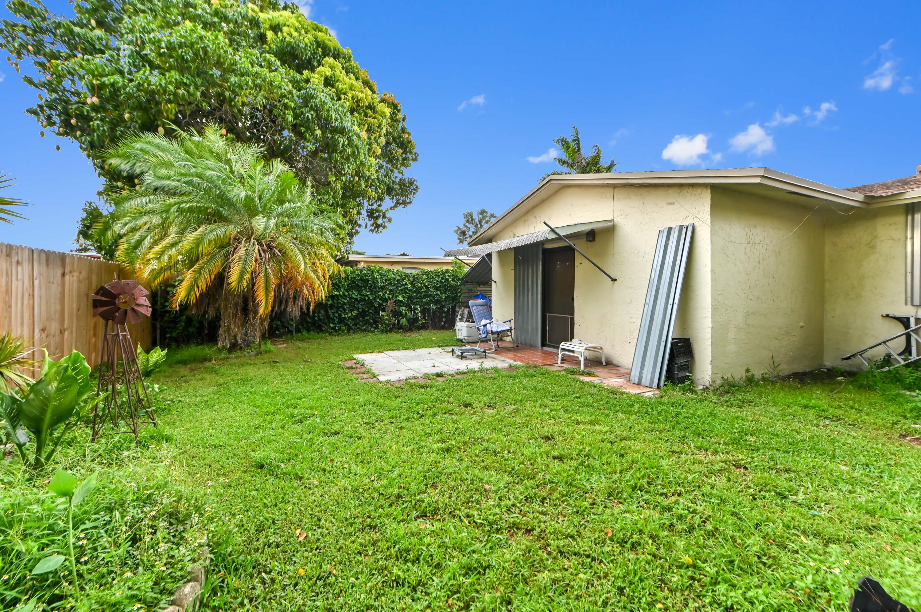 LAUDERDALE NORTH PARK - Residential