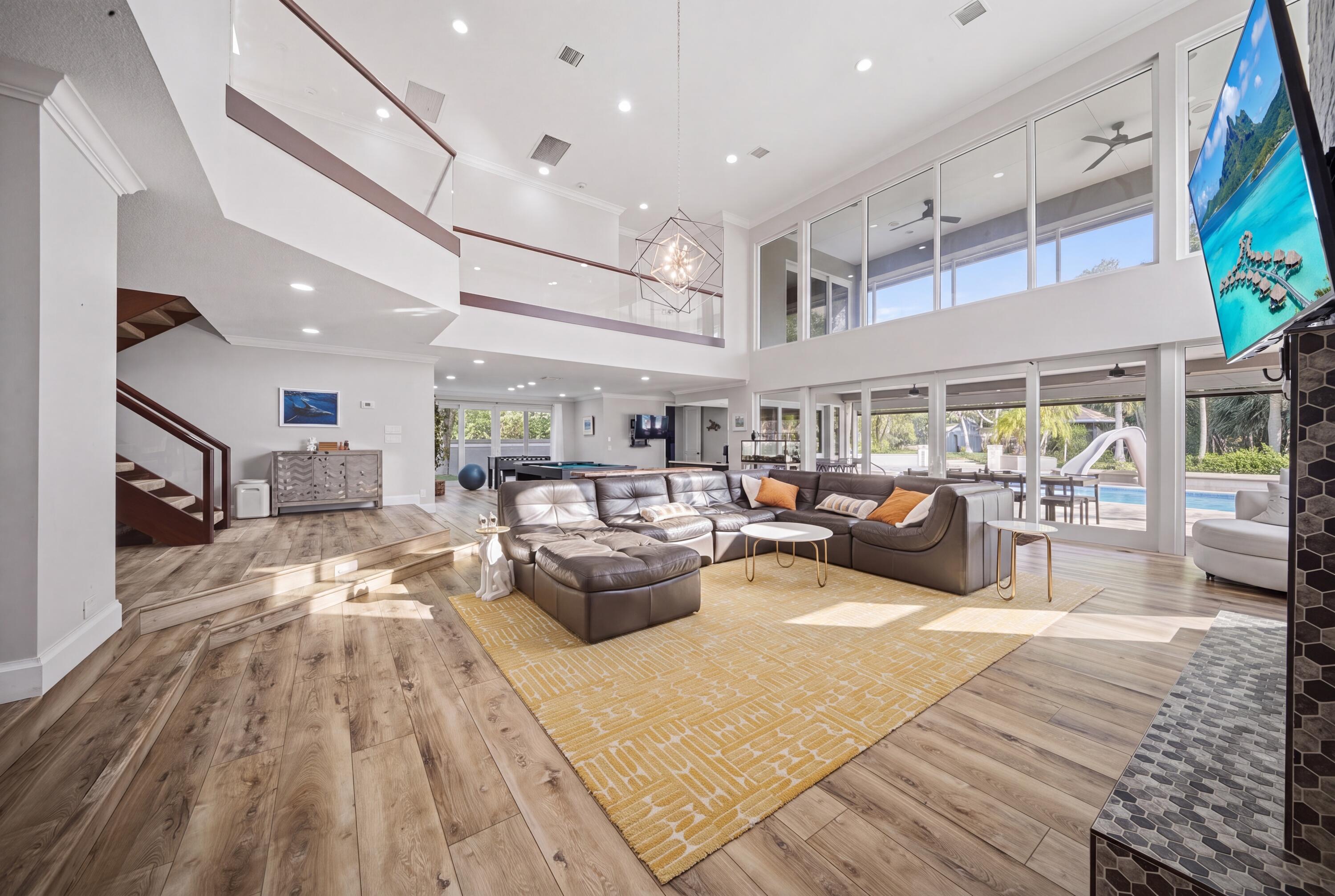 RUNNING BROOK HILLS - Residential