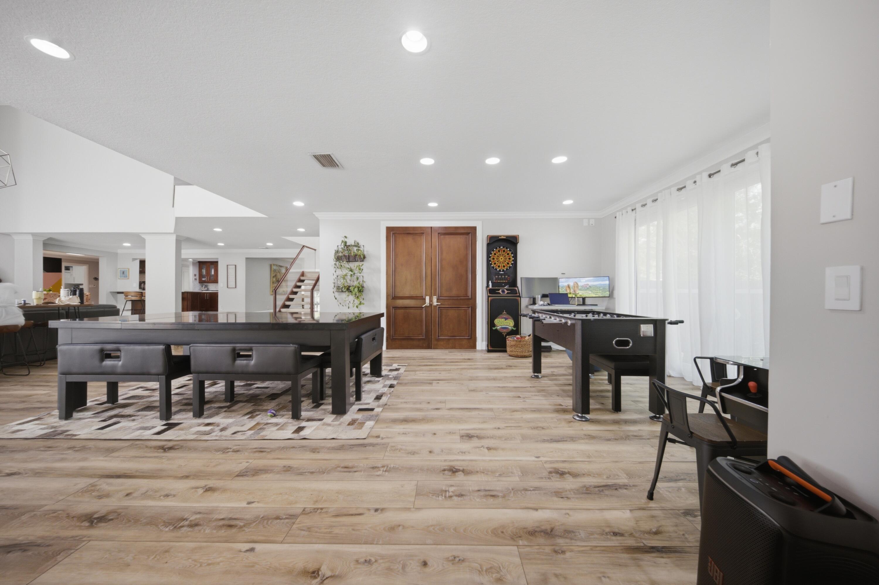 RUNNING BROOK HILLS - Residential