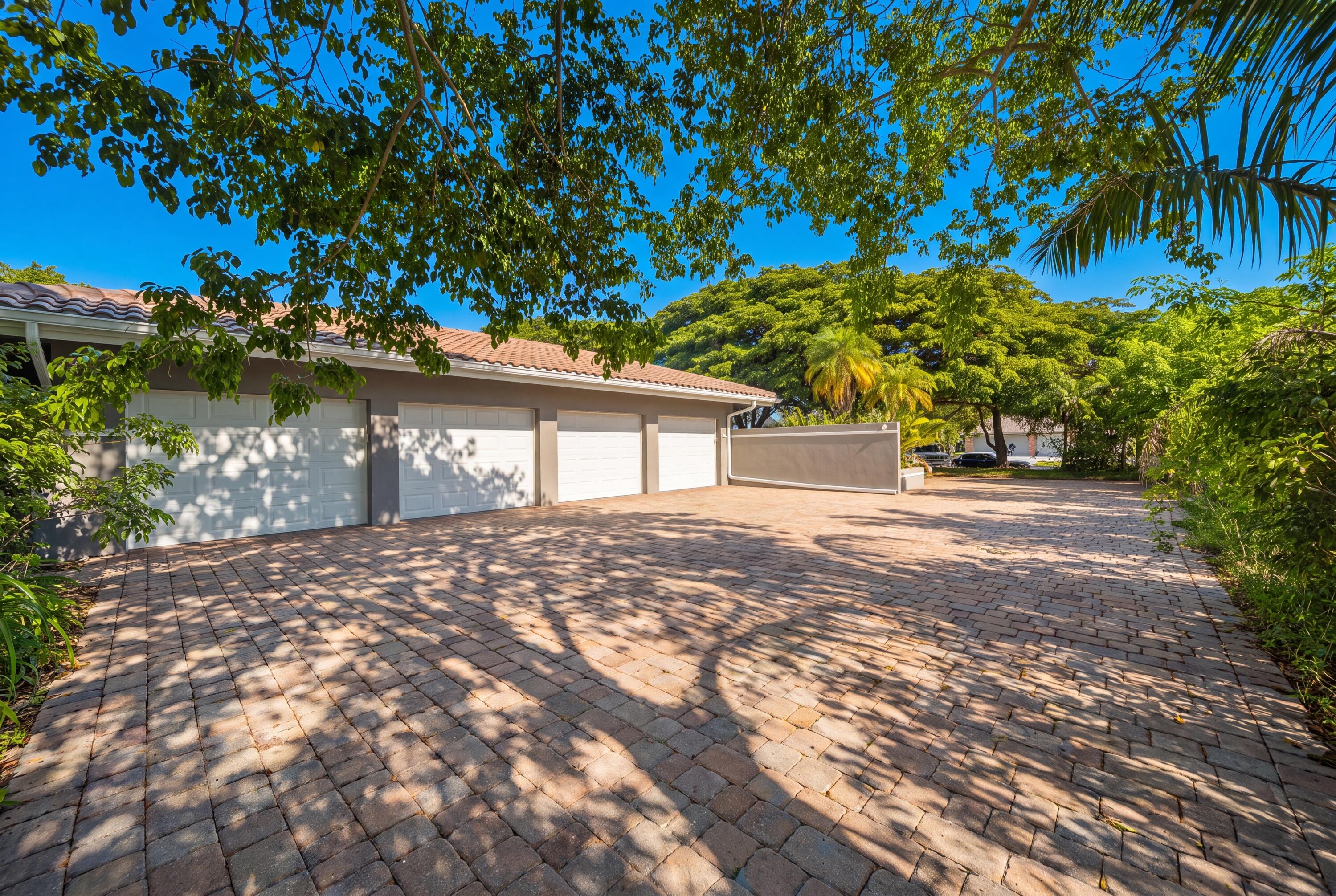 RUNNING BROOK HILLS - Residential