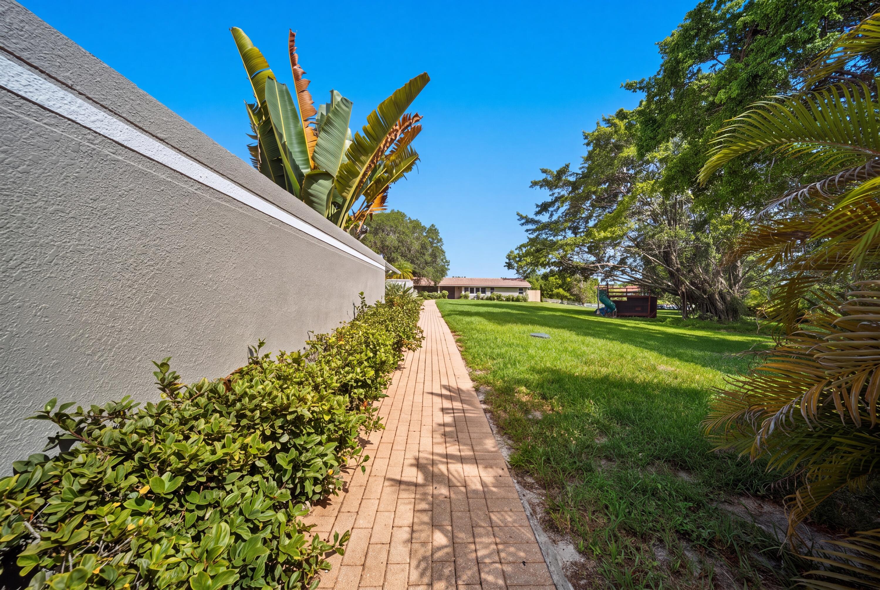 RUNNING BROOK HILLS - Residential