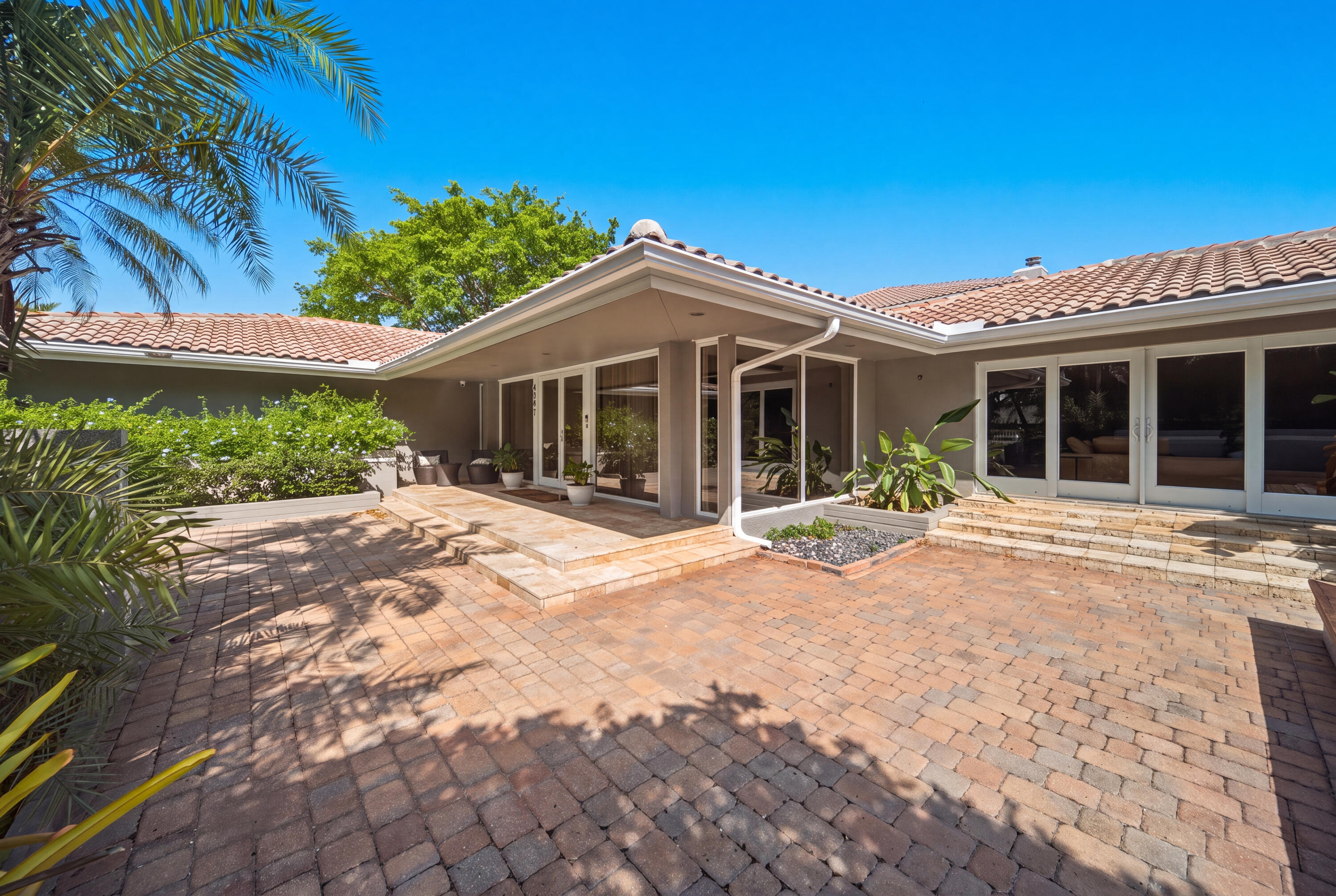 RUNNING BROOK HILLS - Residential