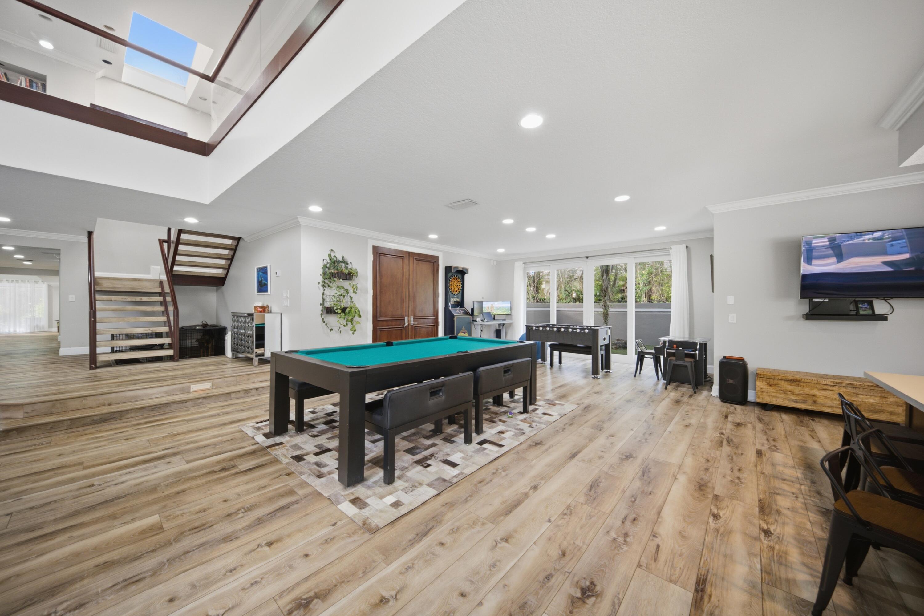 RUNNING BROOK HILLS - Residential