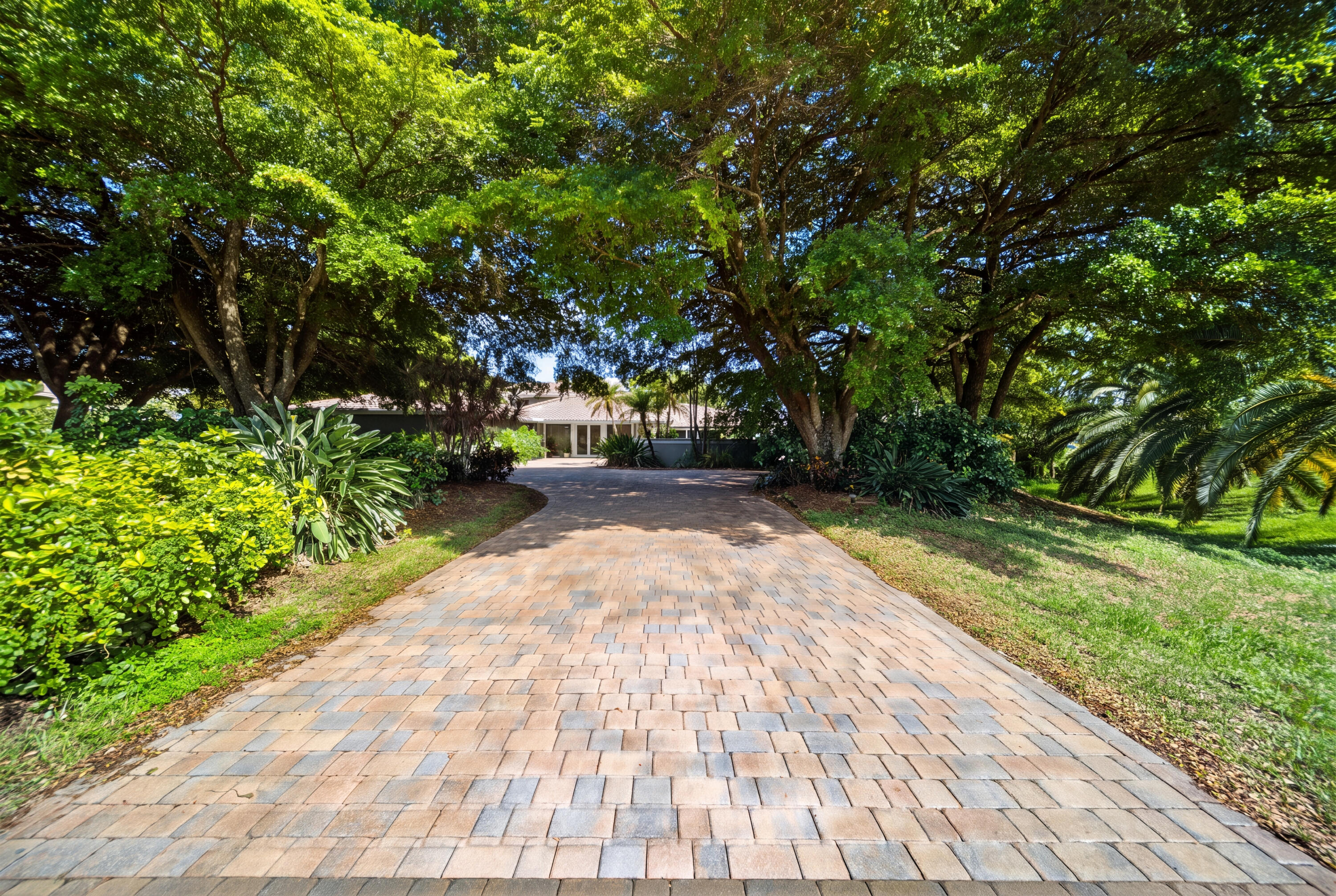 RUNNING BROOK HILLS - Residential