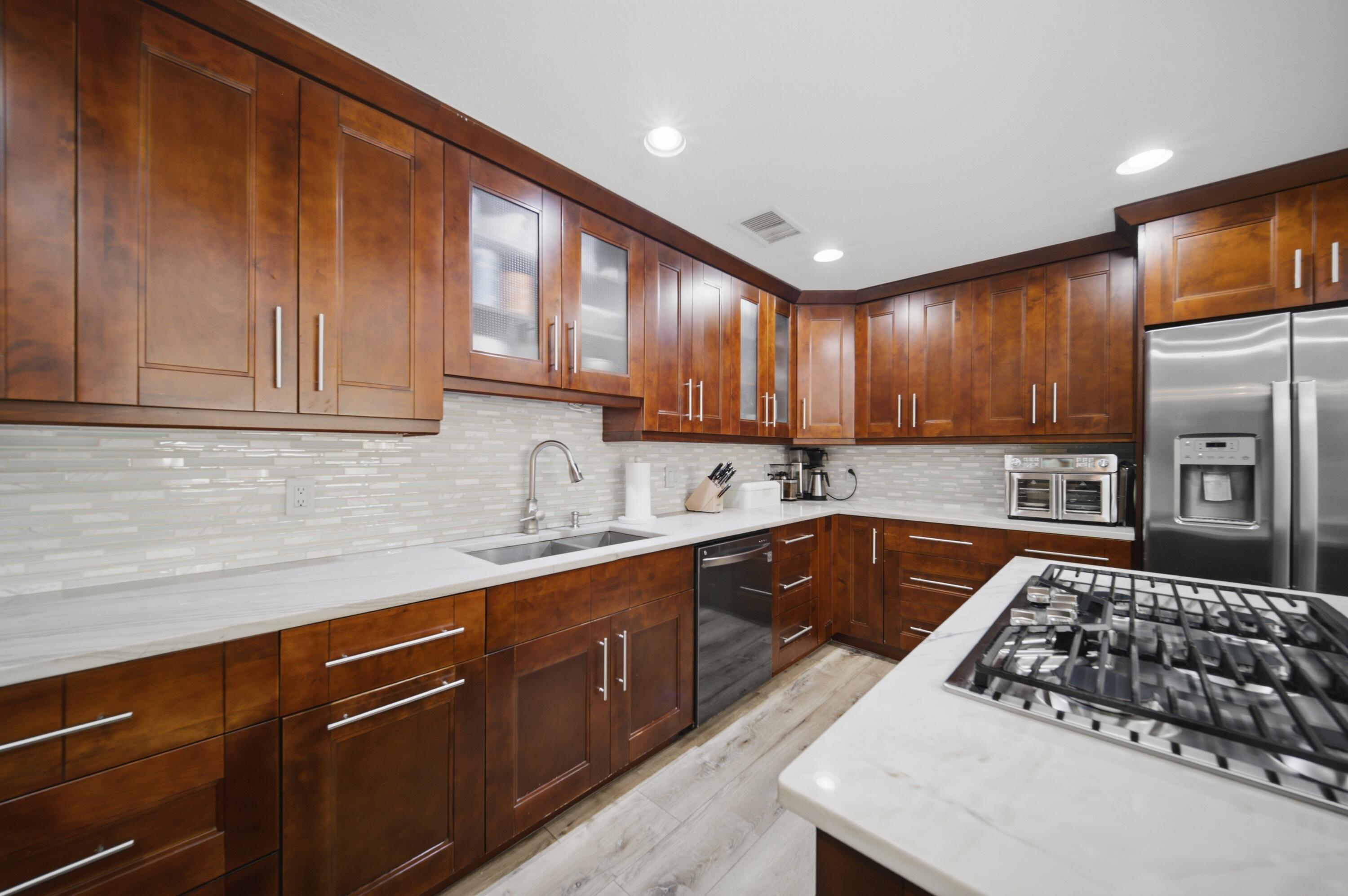 RUNNING BROOK HILLS - Residential
