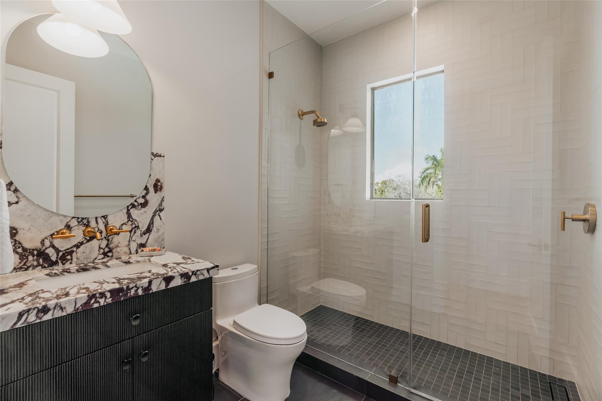 Lighthouse Point 6th Sec - Residential