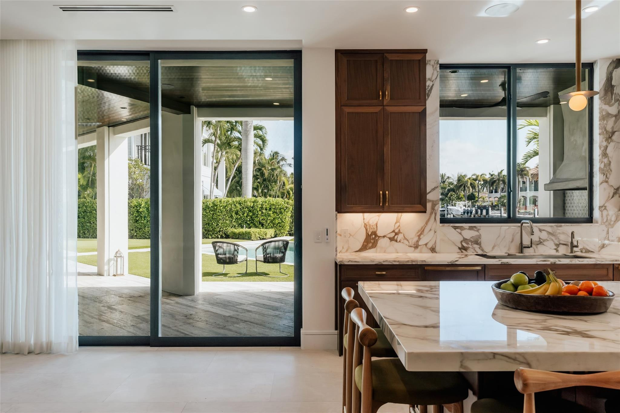 Lighthouse Point 6th Sec - Residential