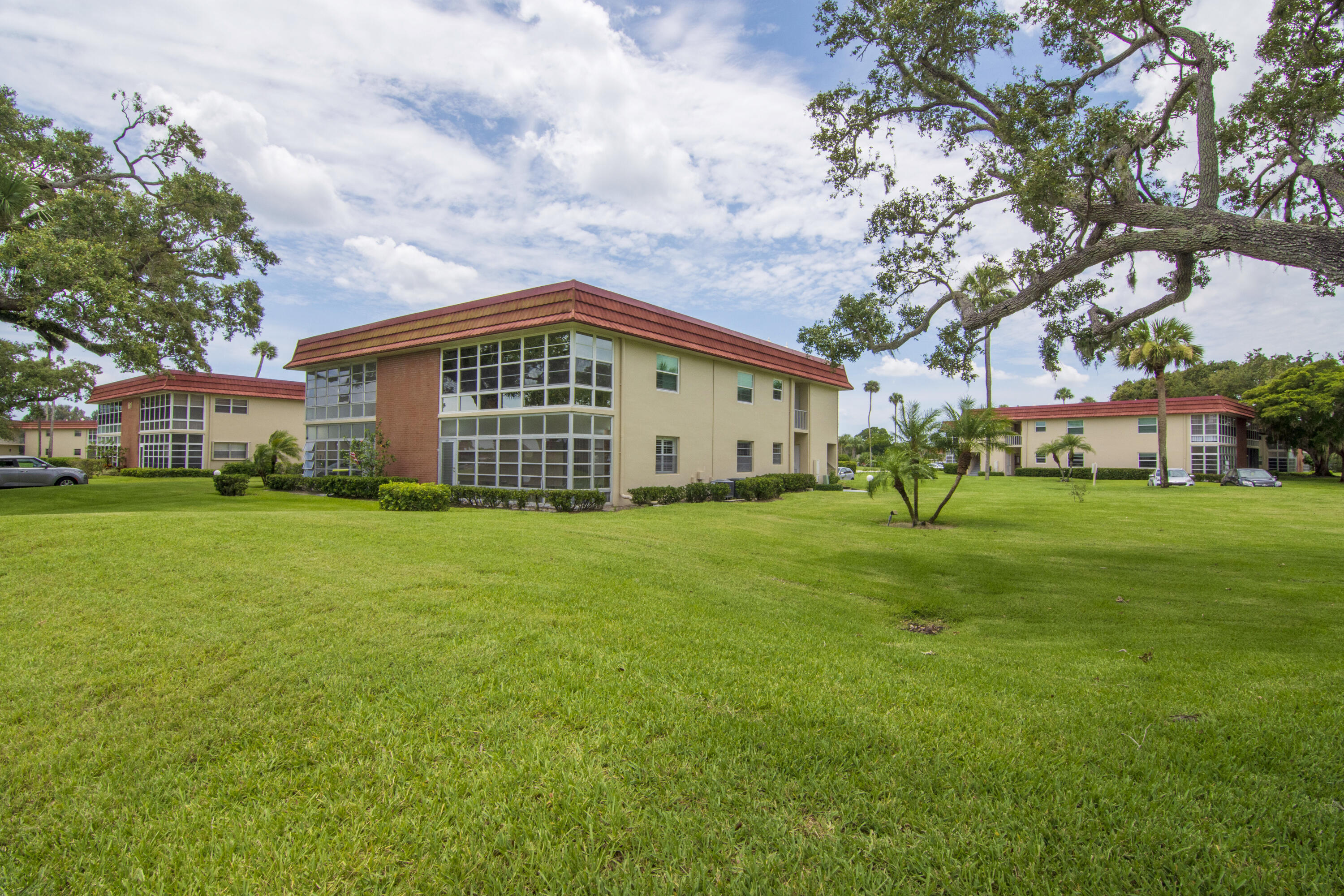 Welcome to this cozy 2-bedroom, 2-bath condo in desirable Vista Royale! This charming first-floor unit offers the convenience of an inside washer and dryer along with comfortable, easy living. Relax and unwind on the private back patio, perfect for enjoying Florida's beautiful weather. Ideally located just steps from the main clubhouse and golf course, you'll enjoy quick access to the many amenities Vista Royale has to offer, including pools, social activities, fitness, and more. A wonderful opportunity to enjoy the relaxed Indian River County lifestyle!