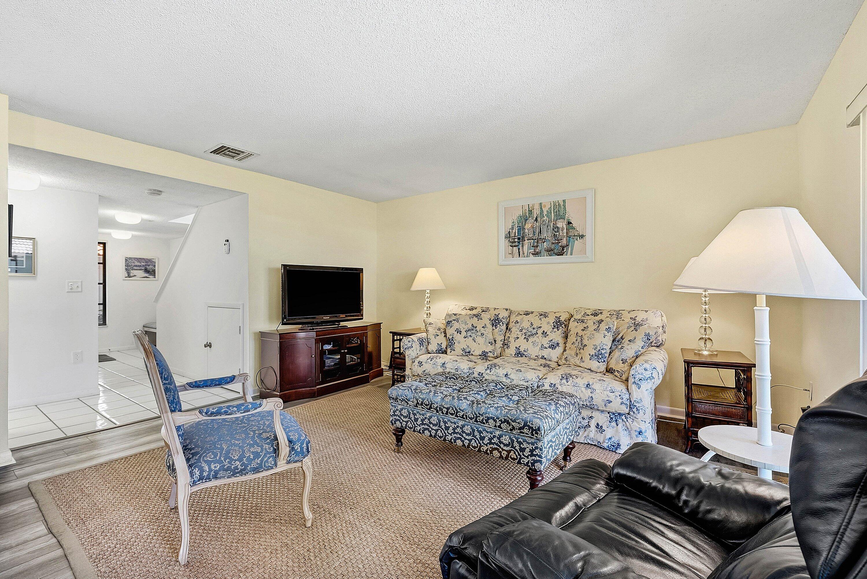 QUAIL RIDGE - Residential