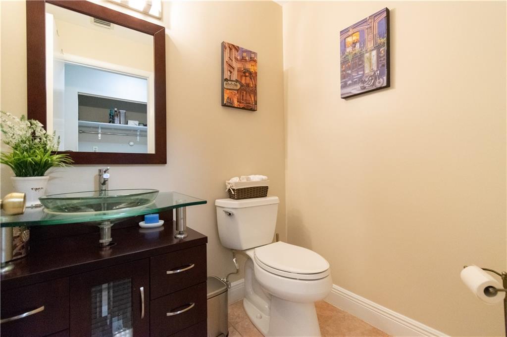 BOCA PINES - Residential