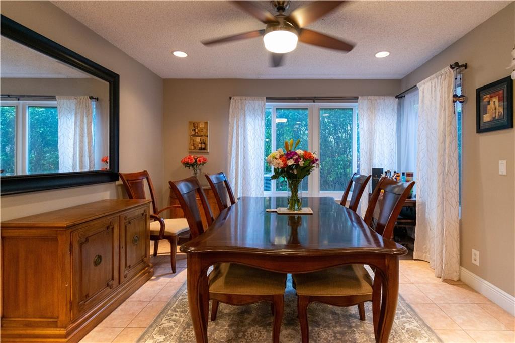 BOCA PINES - Residential