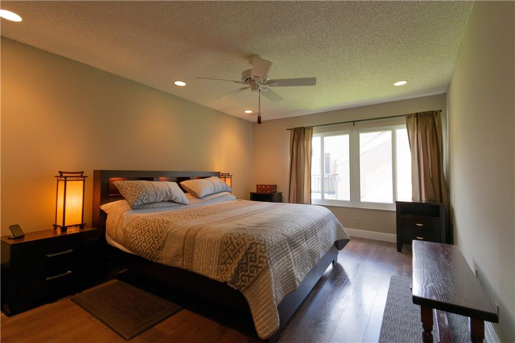 BOCA PINES - Residential