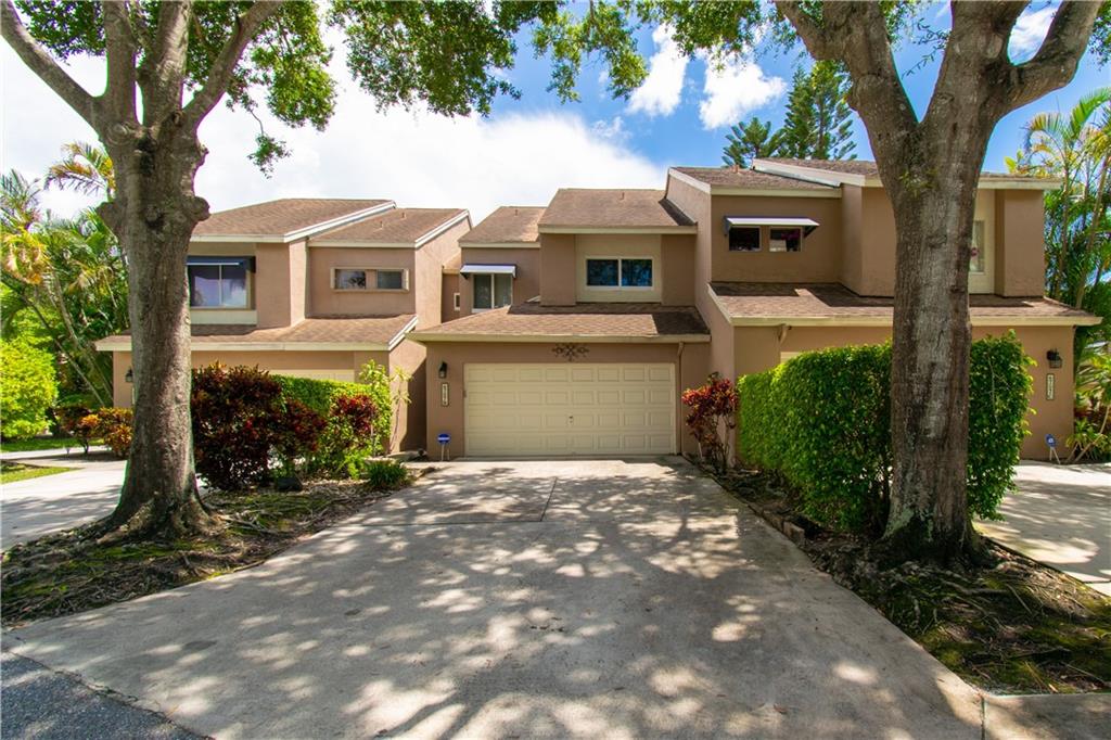 BOCA PINES - Residential