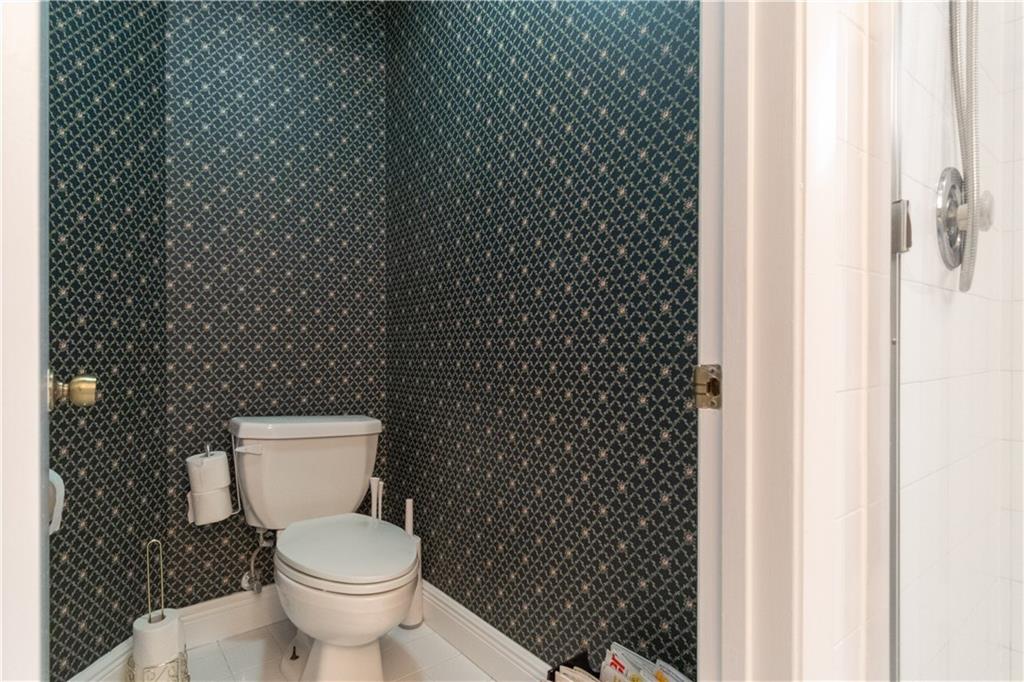 BOCA PINES - Residential