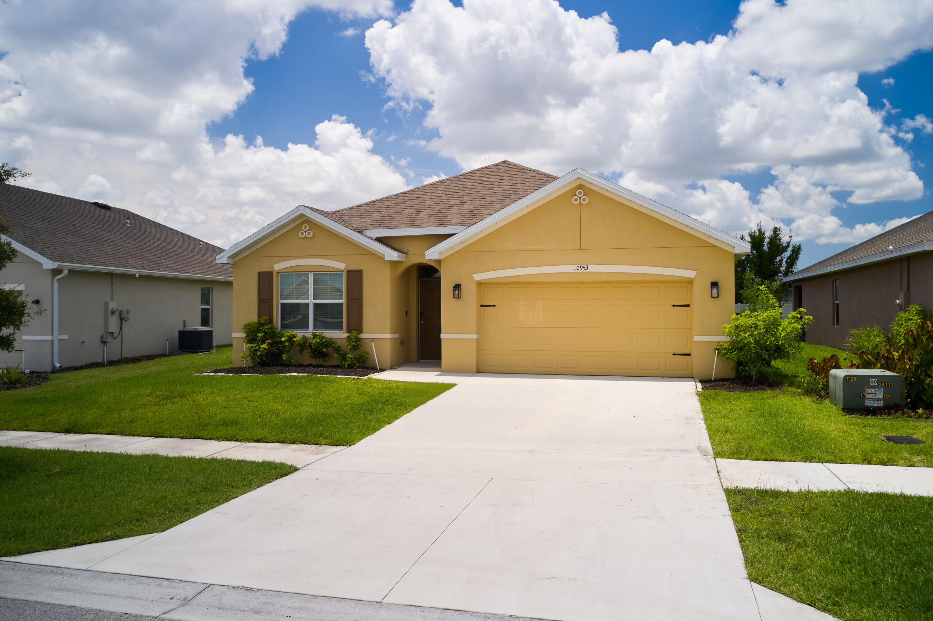 Crosstown Commons - Residential