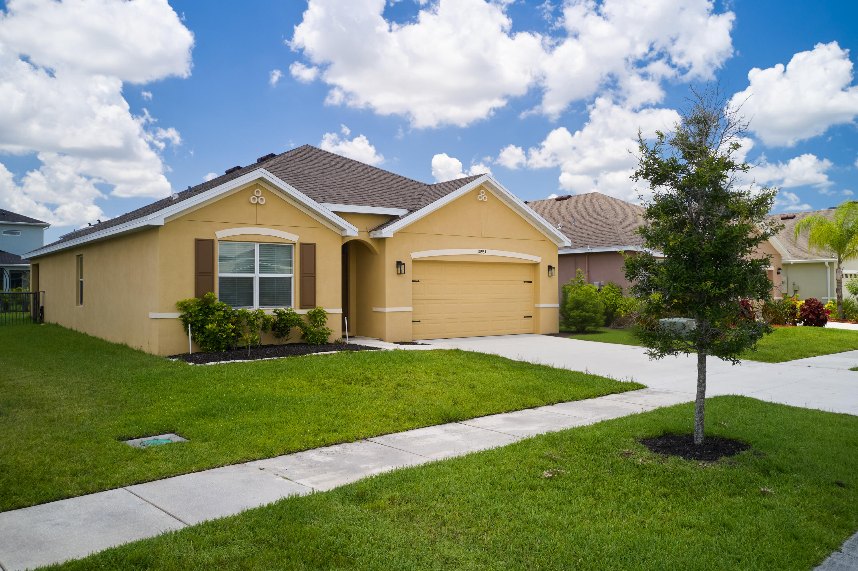 Crosstown Commons - Residential