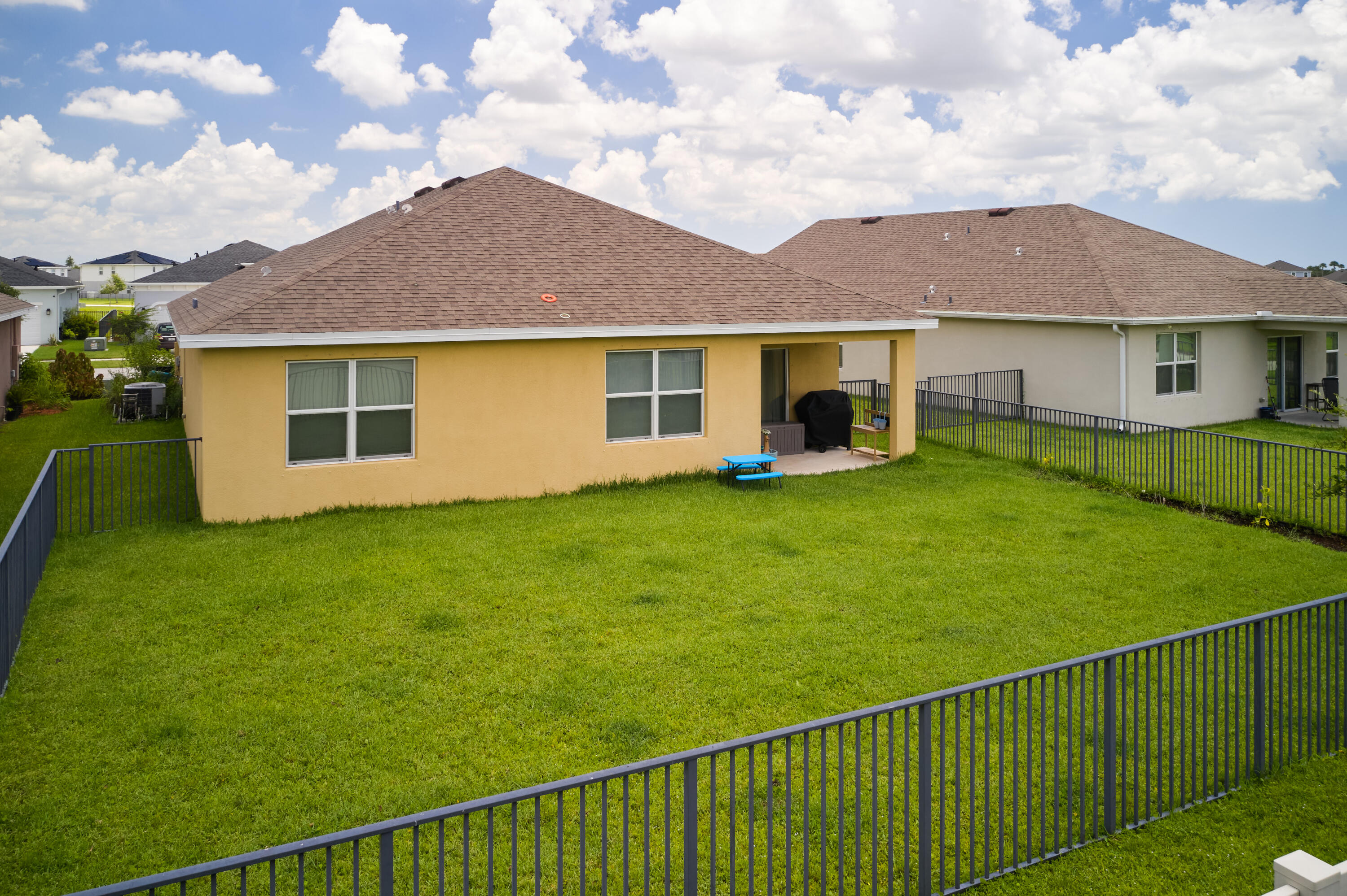 Crosstown Commons - Residential