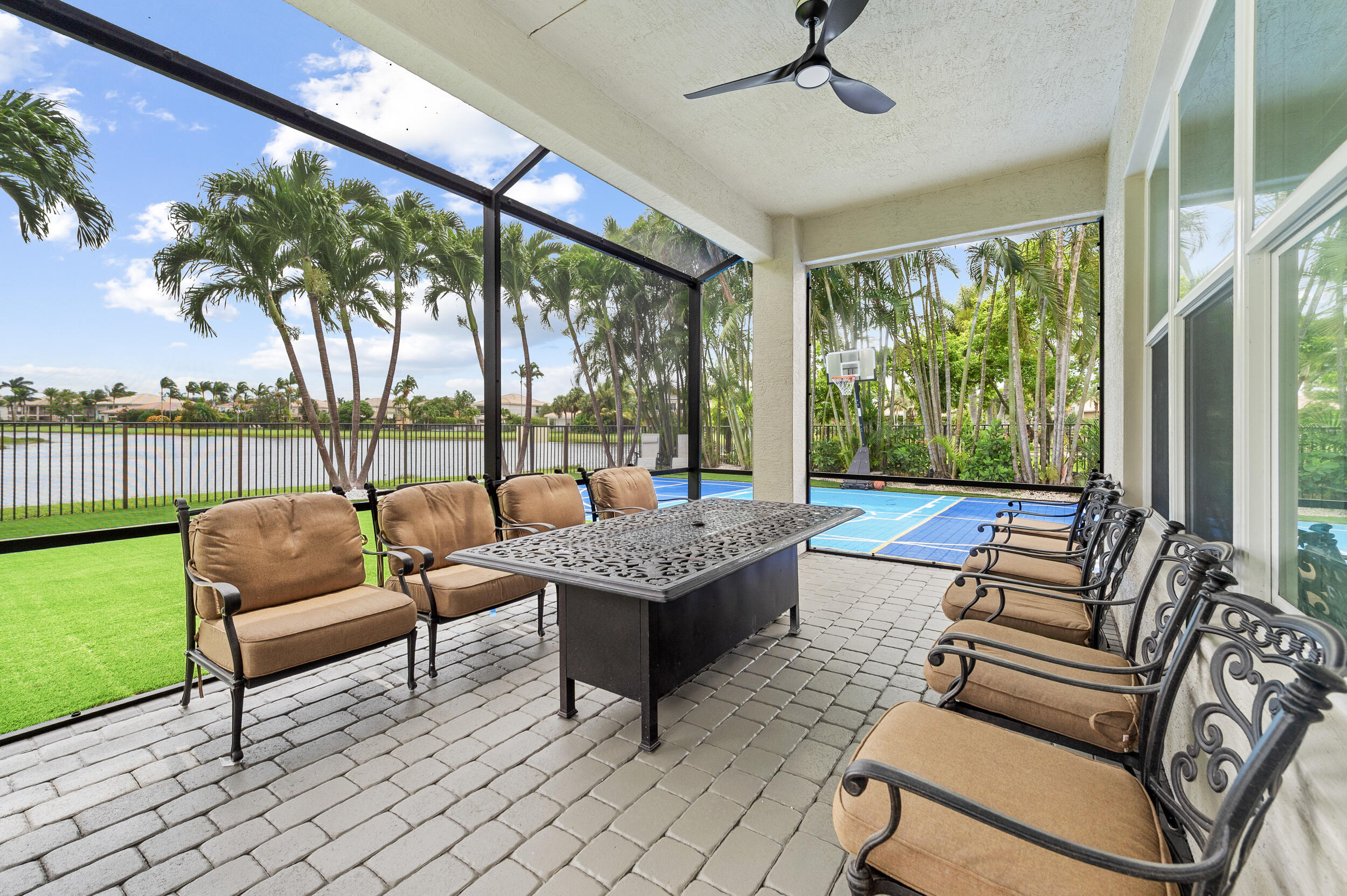 CANYON SPRINGS - Residential