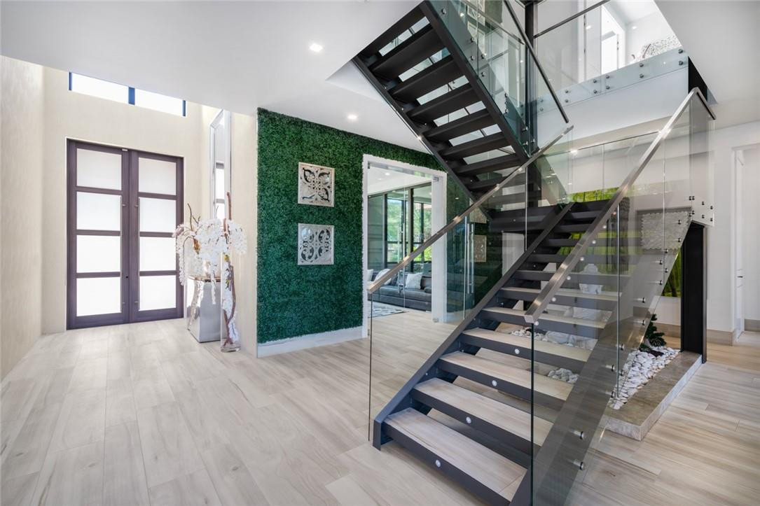 Gould Island 15-62 B - Residential