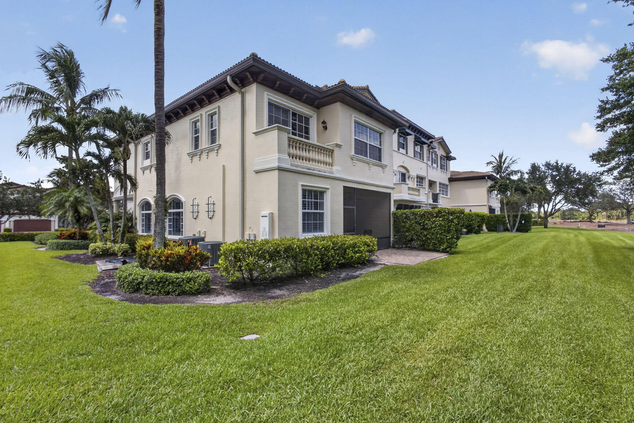 JUPITER COUNTRY CLUB CONDO - Residential