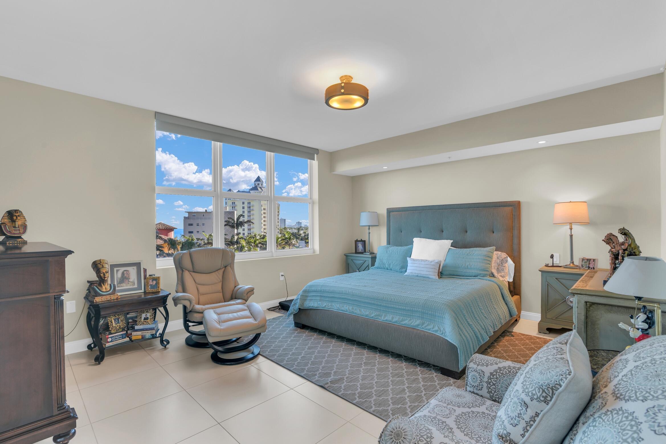 PALMS TOWER TWO CONDO - Residential Lease
