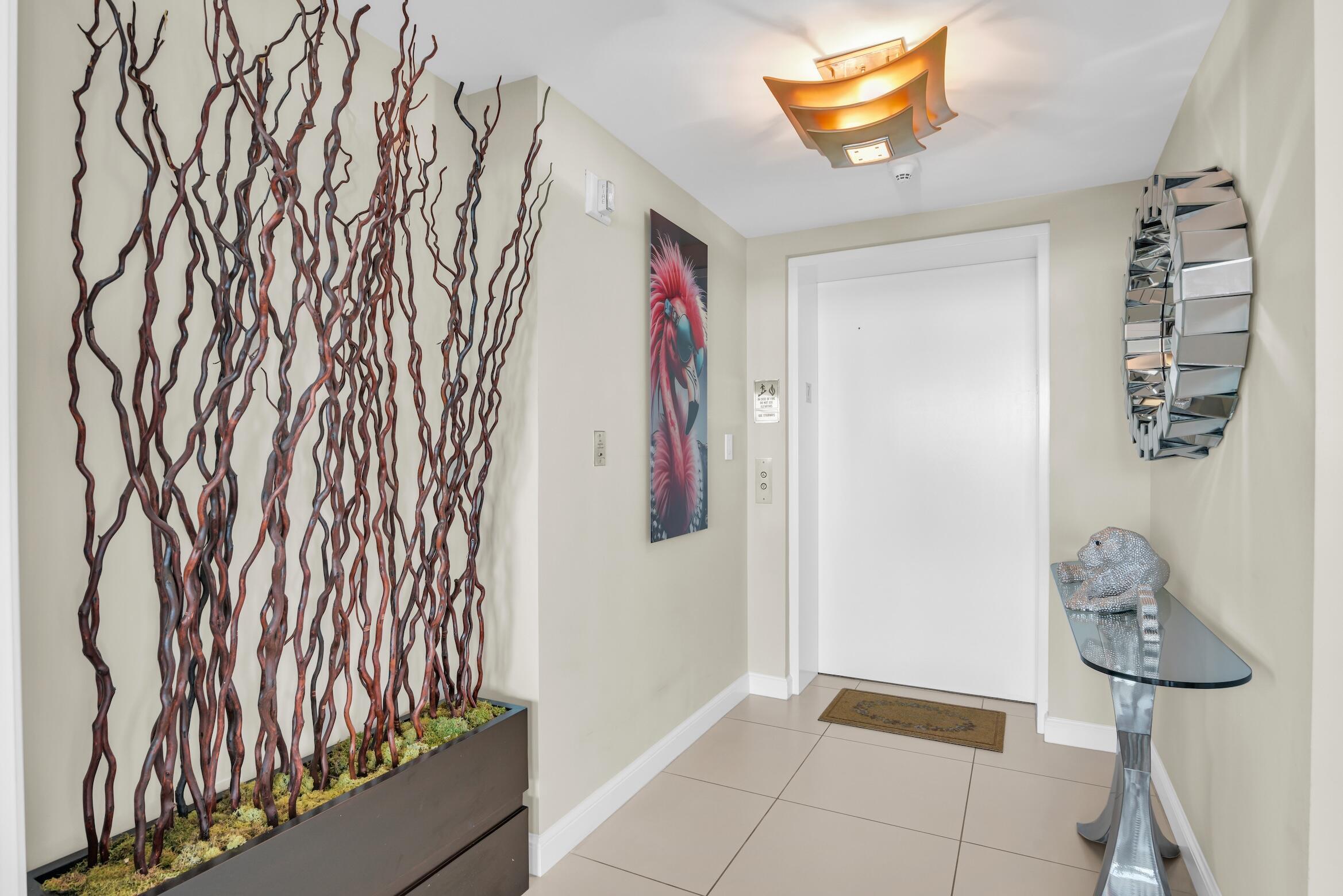 PALMS TOWER TWO CONDO - Residential Lease