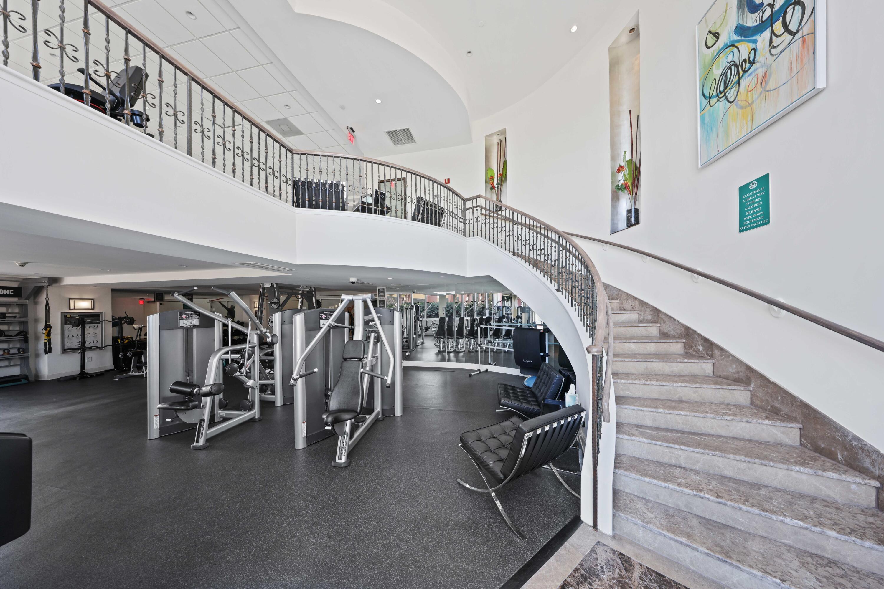 PALMS TOWER TWO CONDO - Residential Lease