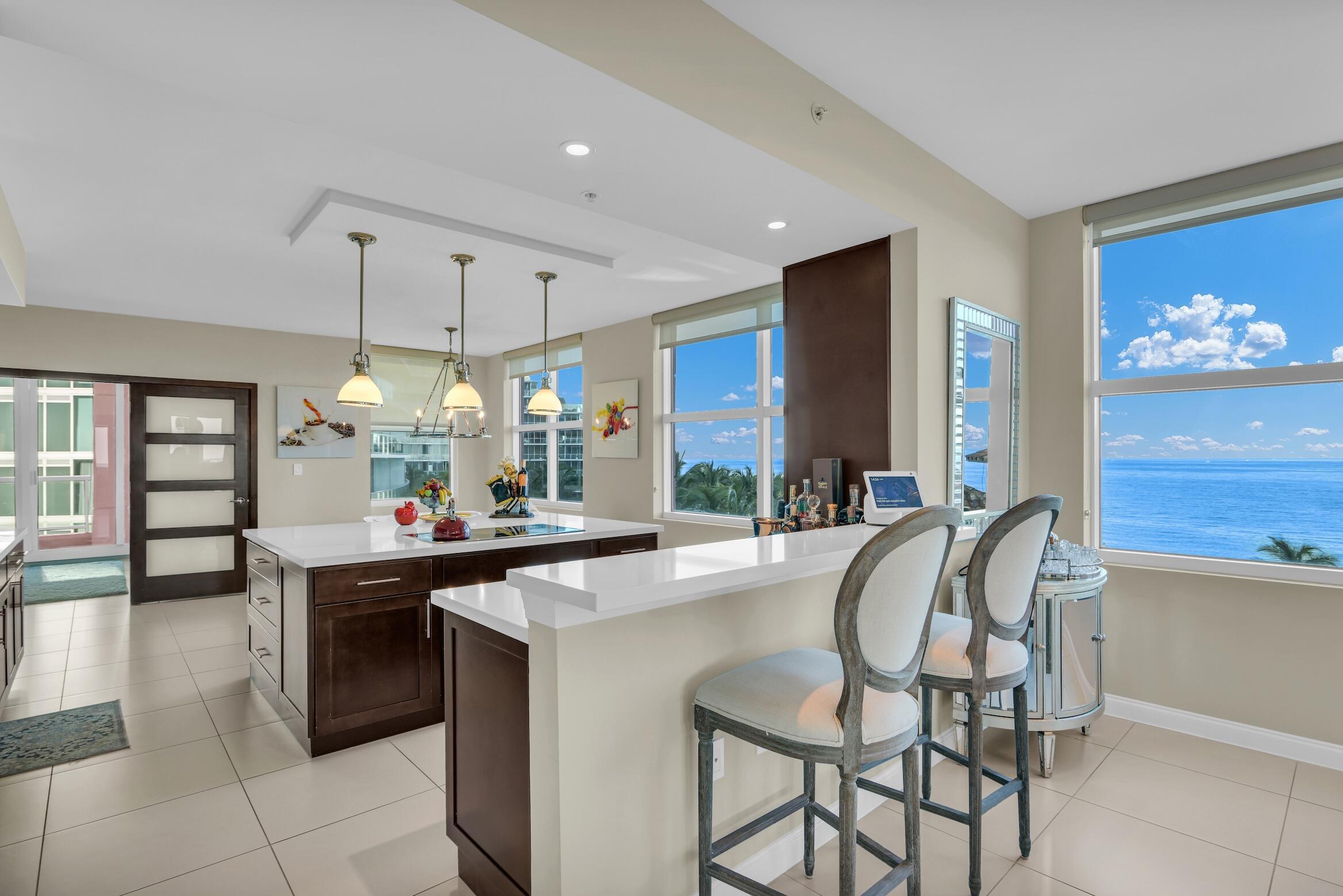 PALMS TOWER TWO CONDO - Residential Lease