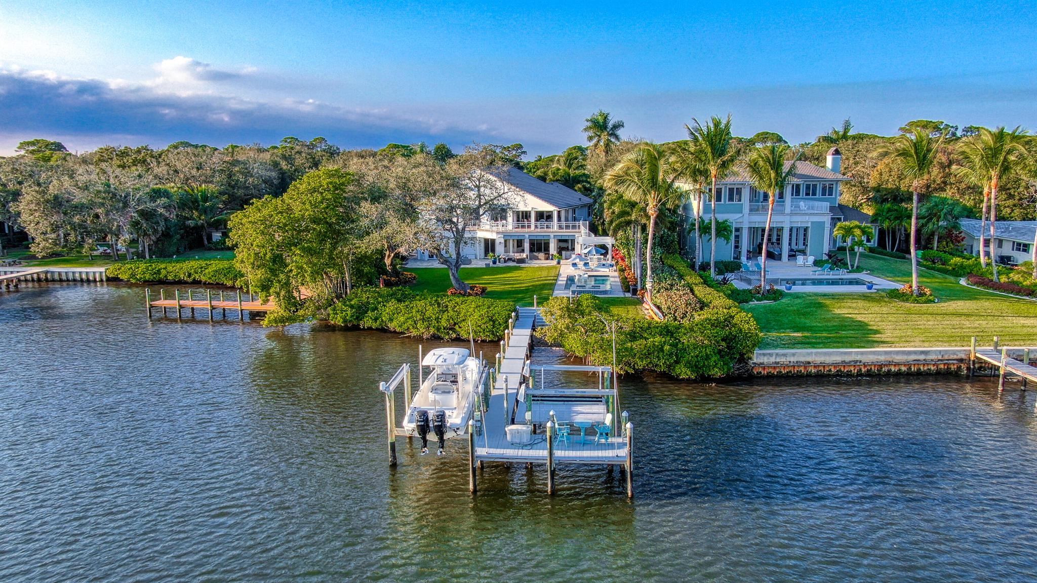 PENNOCK POINT - Residential