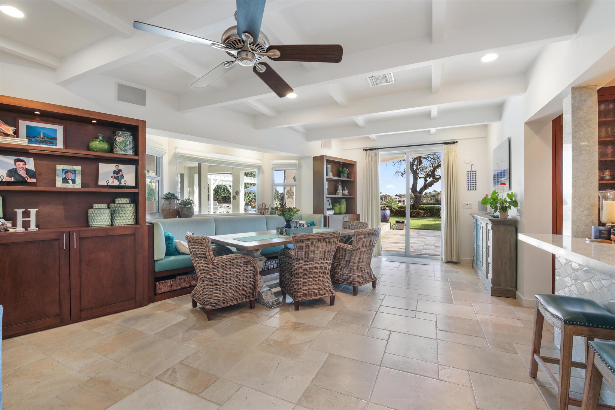 PENNOCK POINT - Residential