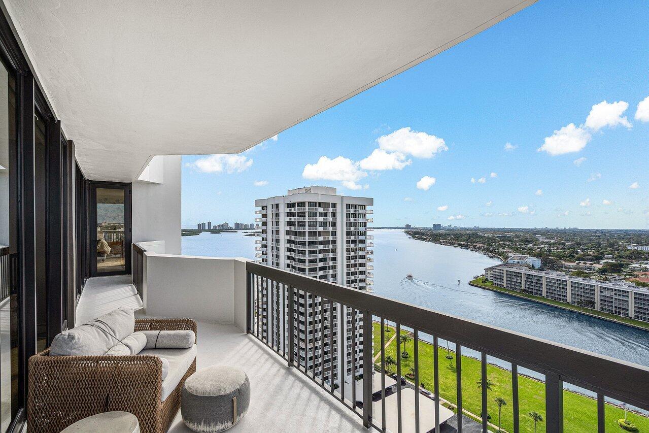 OLD PORT COVE CONDO FIVE - Residential