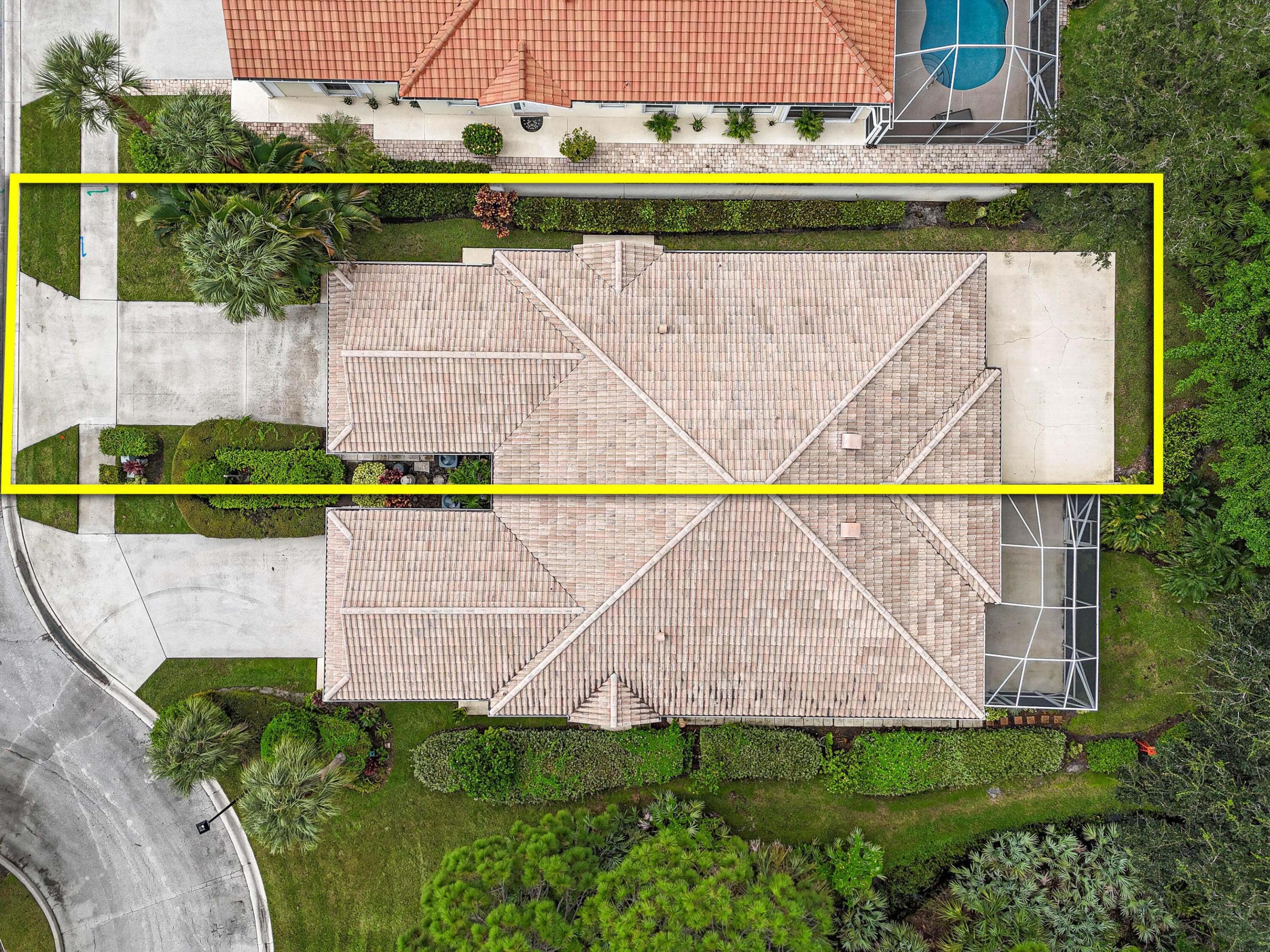 DOUBLE TREE - Residential