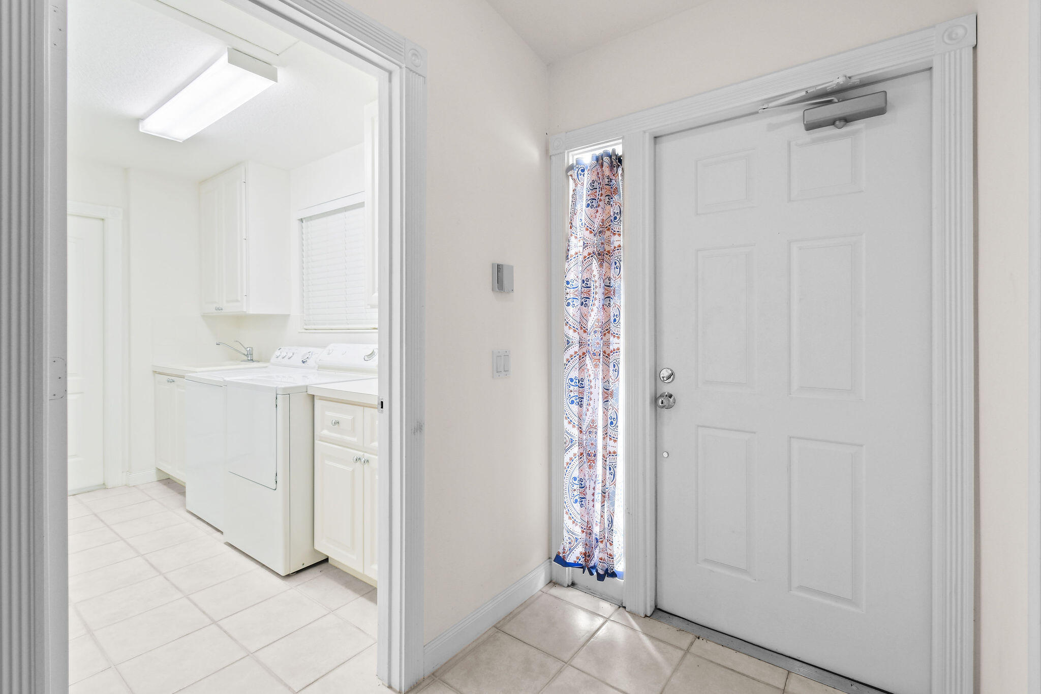 DOUBLE TREE - Residential