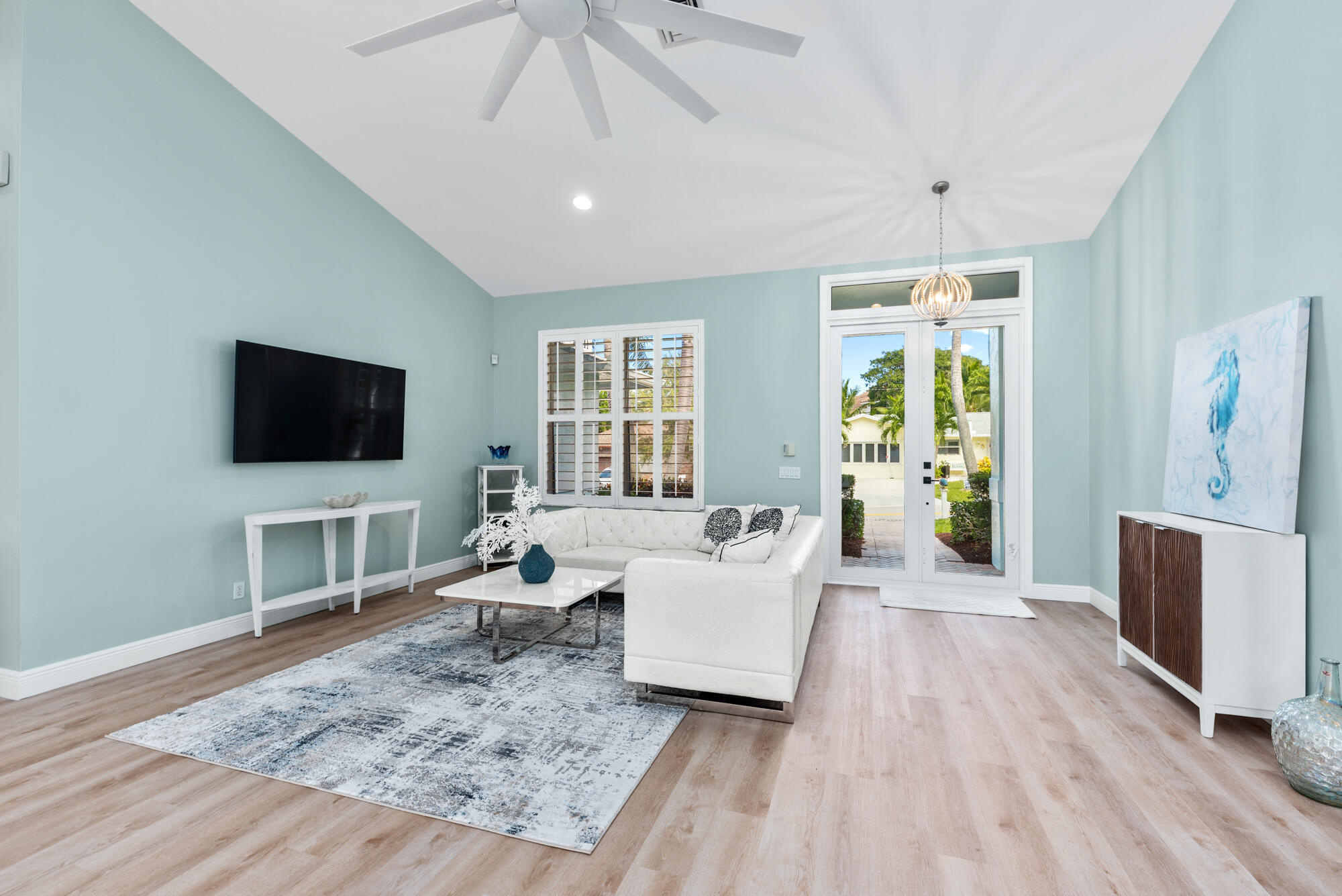 Juno Beach - MALBO - Residential
