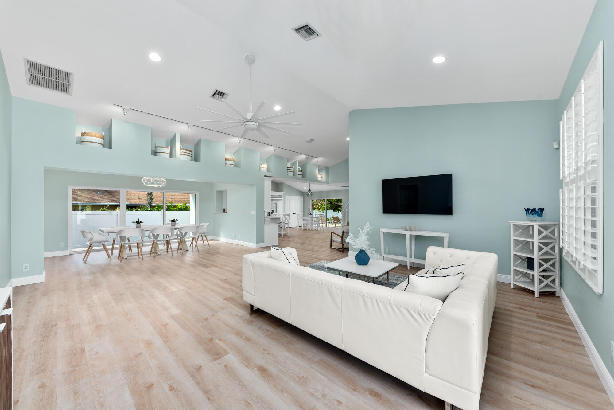 Juno Beach - MALBO - Residential