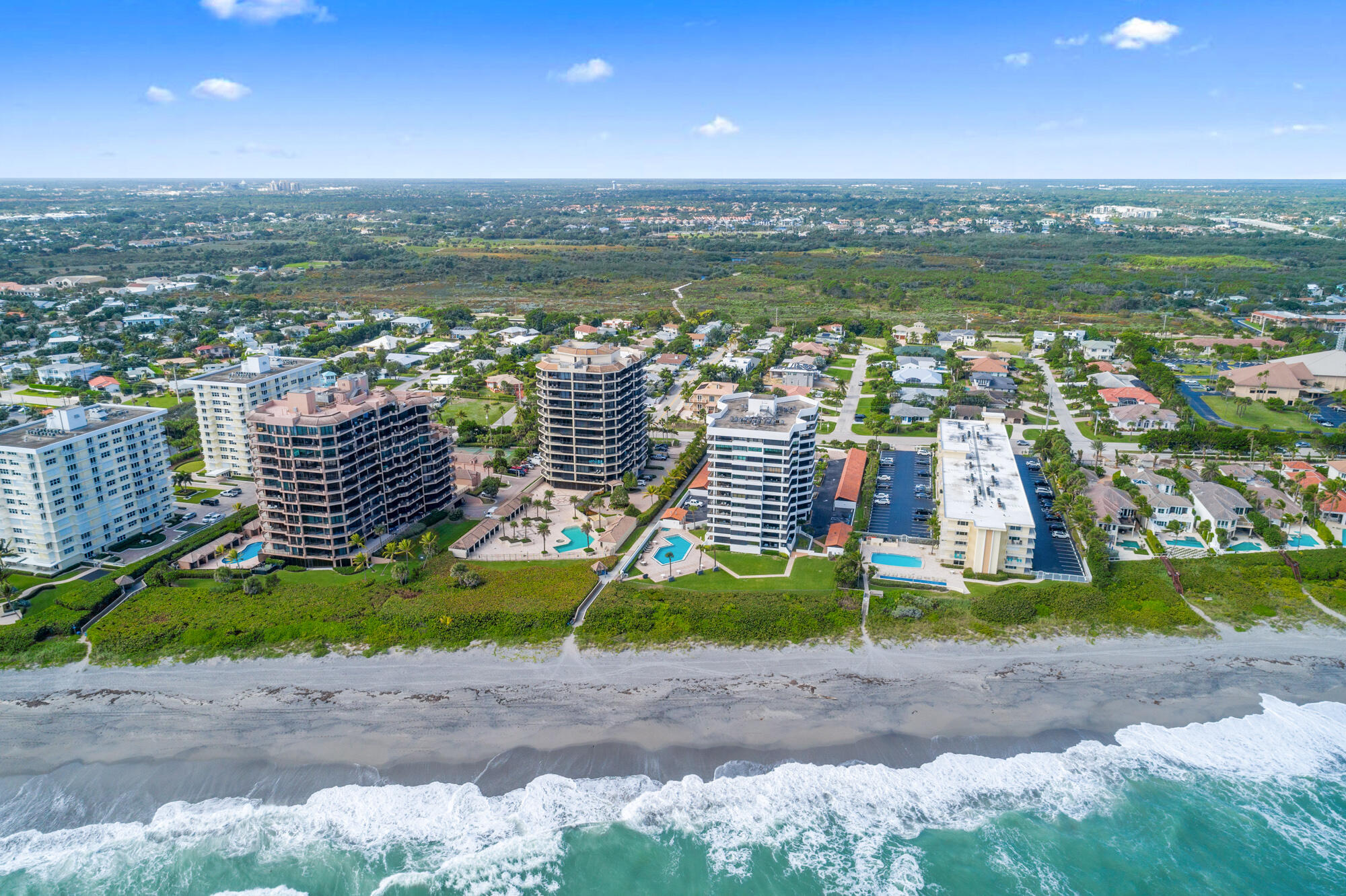 Juno Beach - MALBO - Residential
