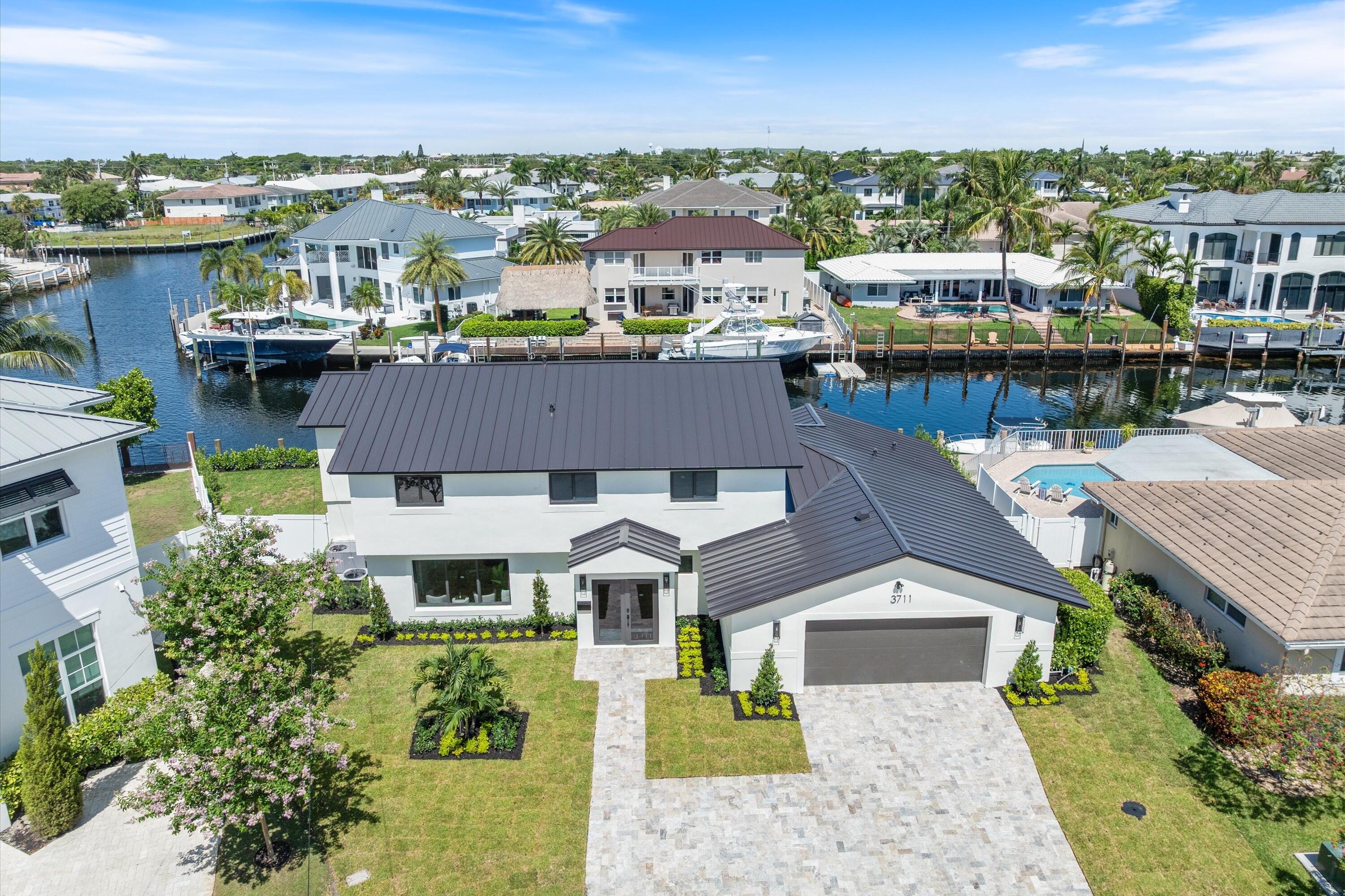VENETIAN ISLES 1ST SEC - Residential