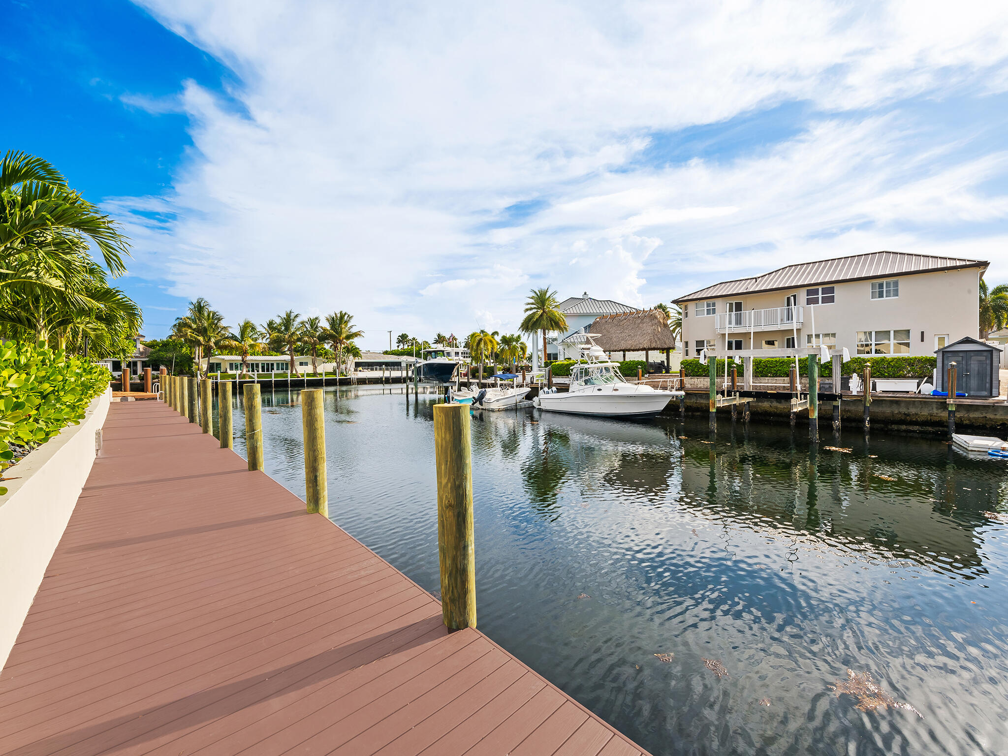 VENETIAN ISLES 1ST SEC - Residential