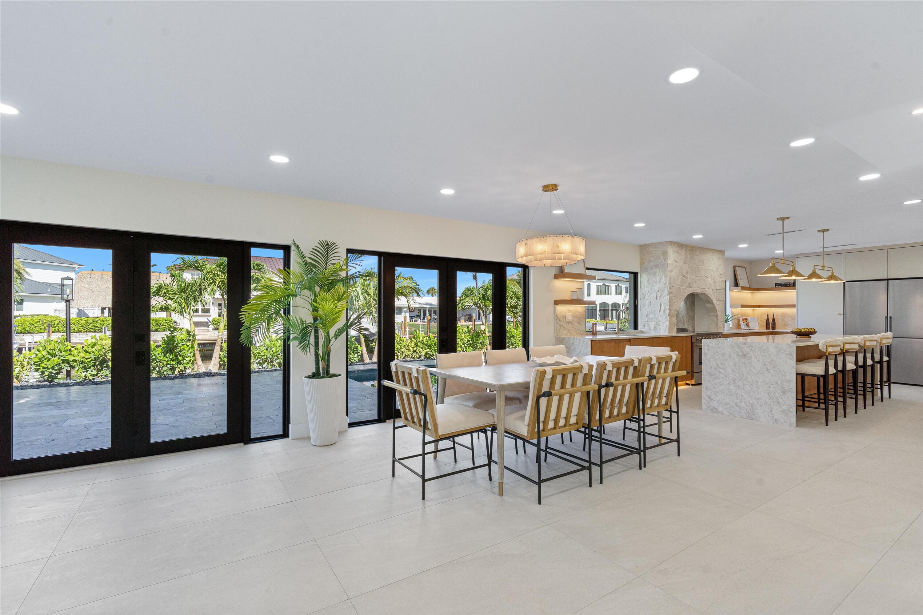 VENETIAN ISLES 1ST SEC - Residential