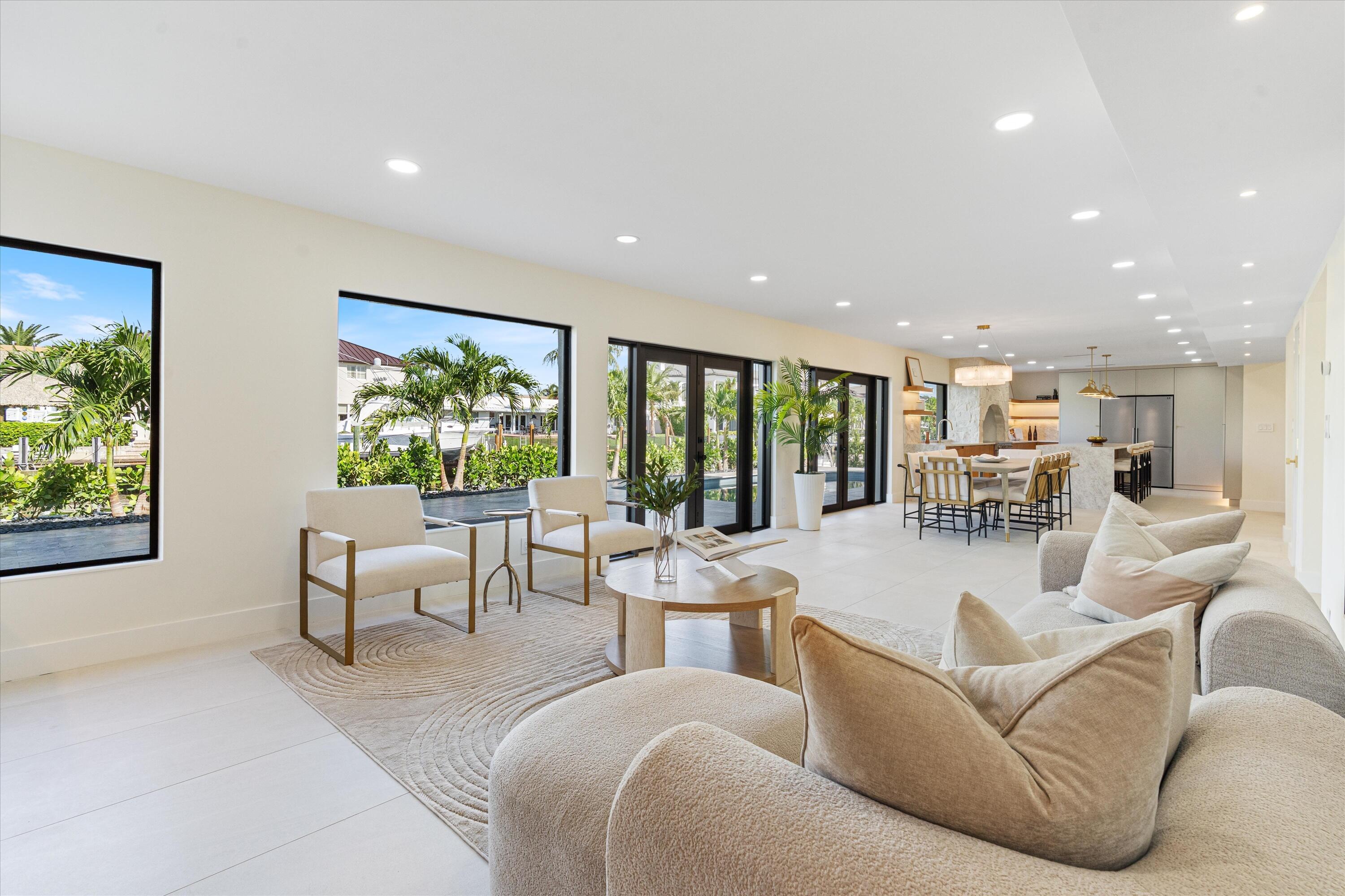 VENETIAN ISLES 1ST SEC - Residential