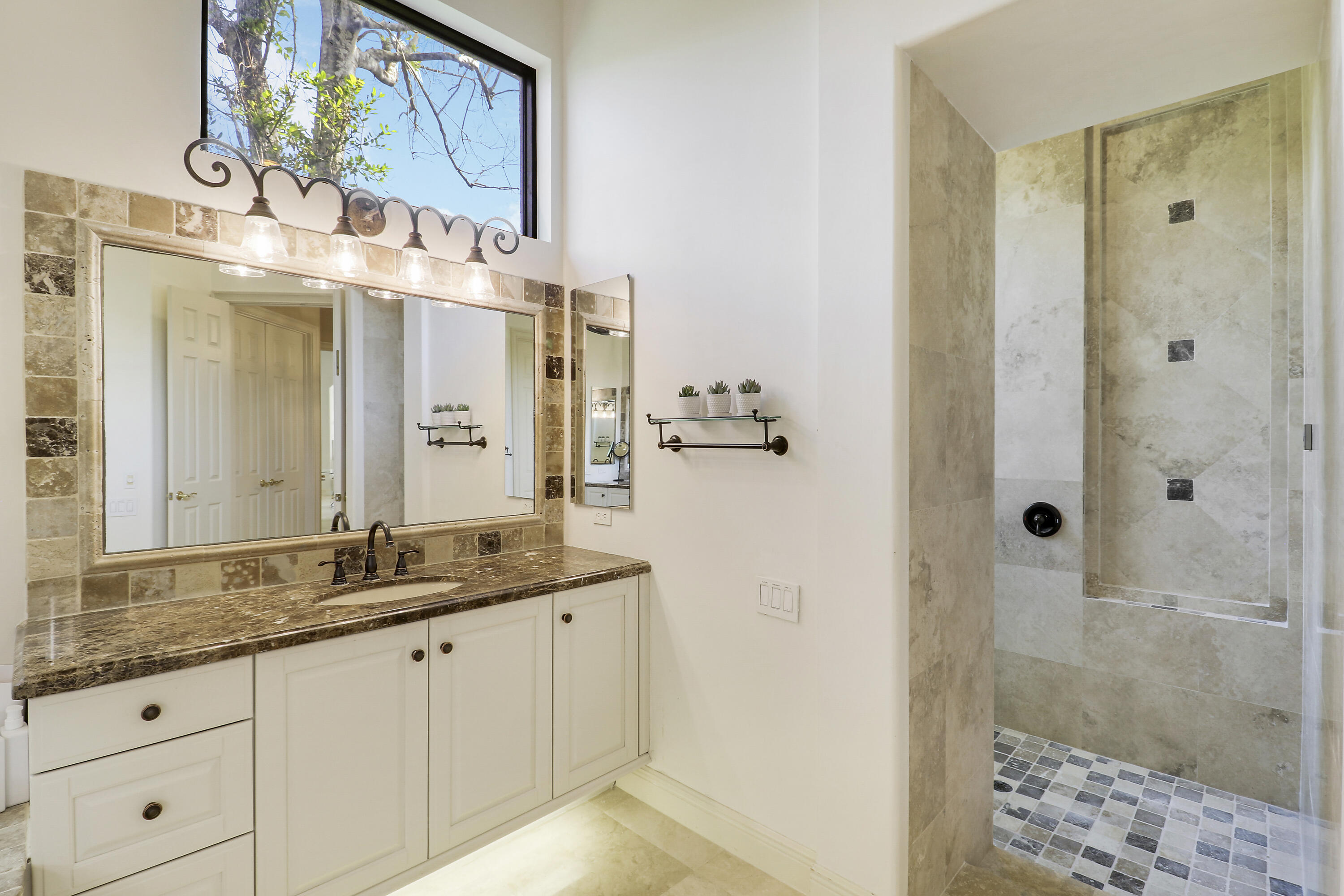 JUPITER RIVER ESTATES - Residential