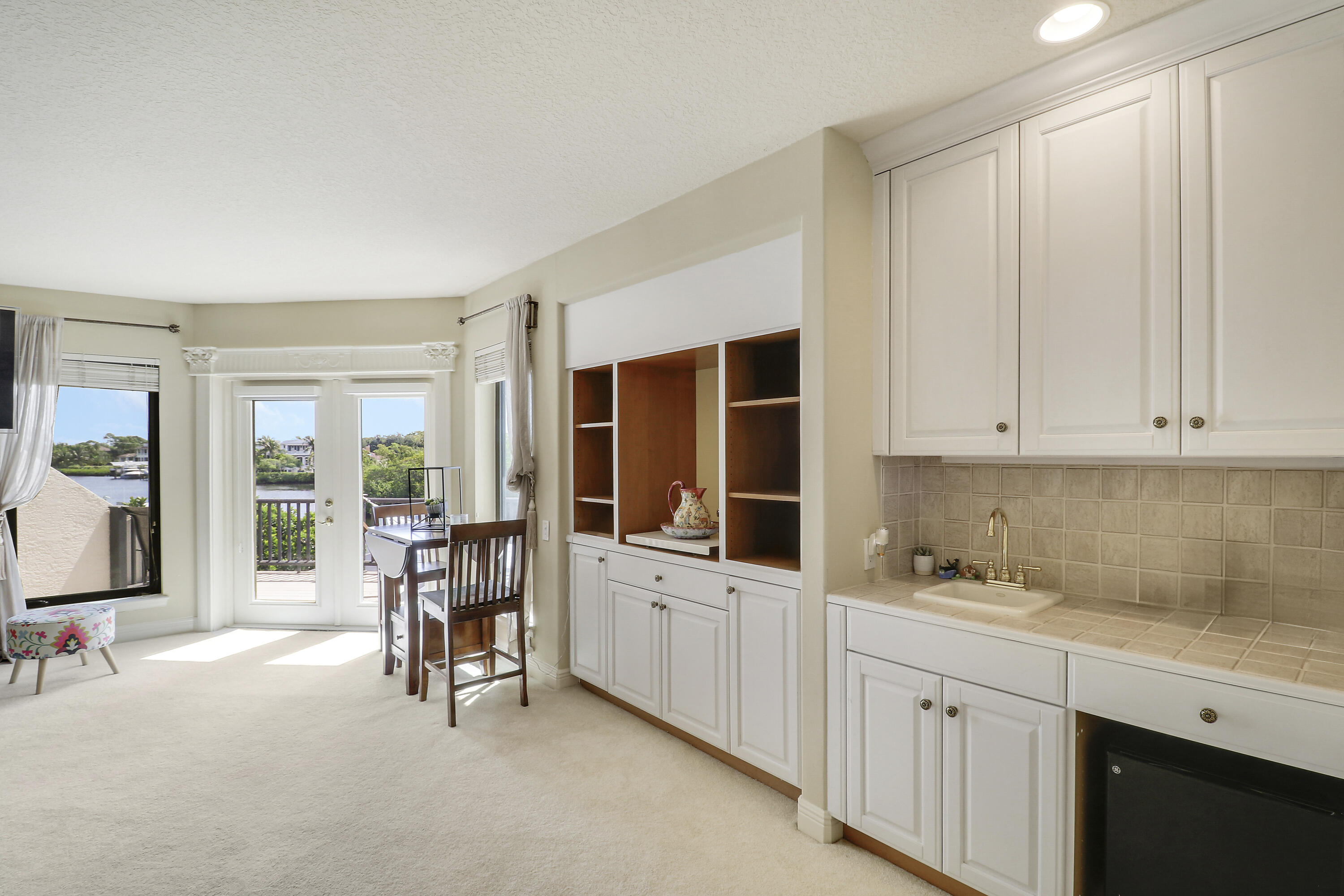 JUPITER RIVER ESTATES - Residential