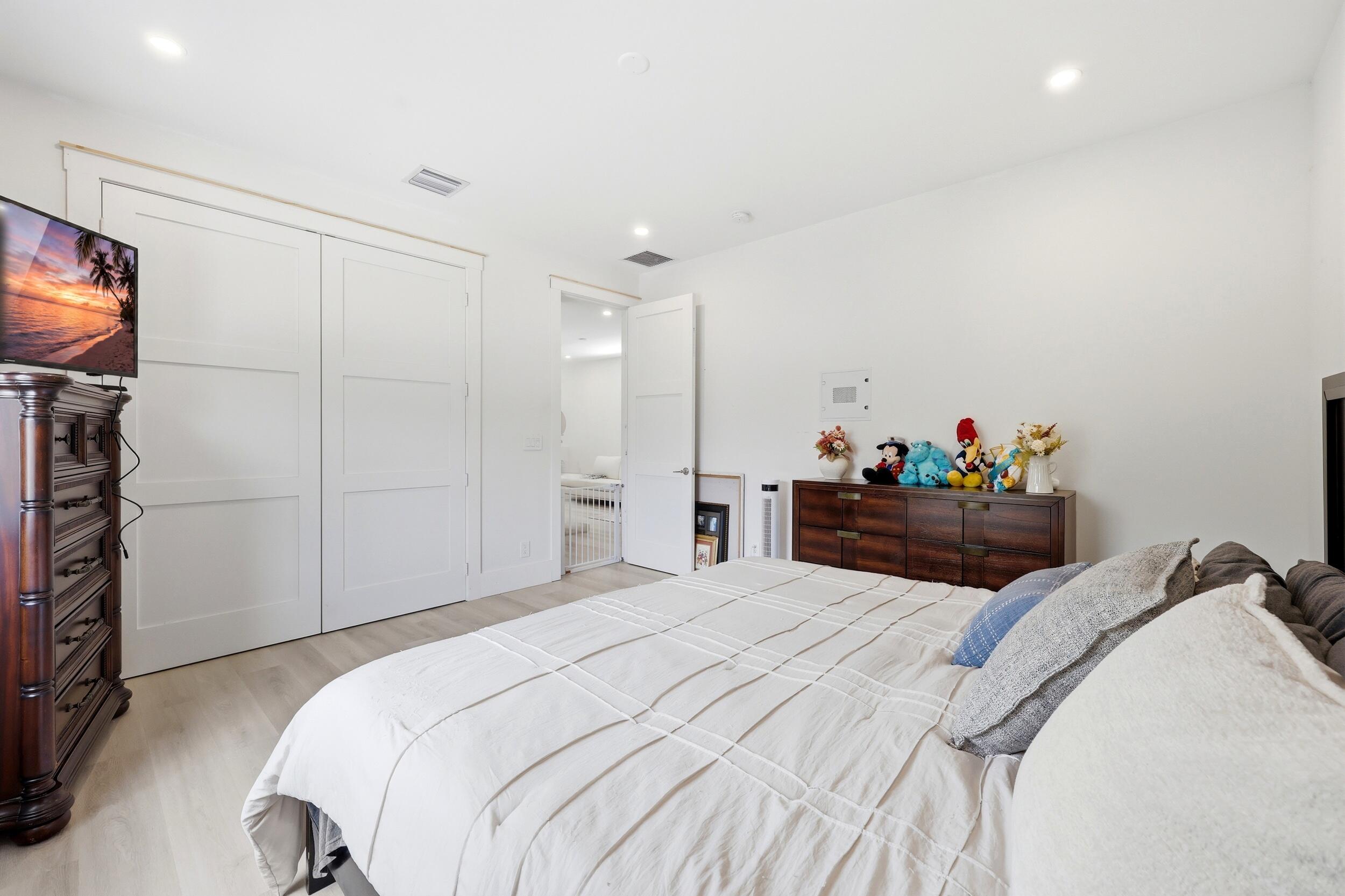 FOREST RIDGE PARK - Residential