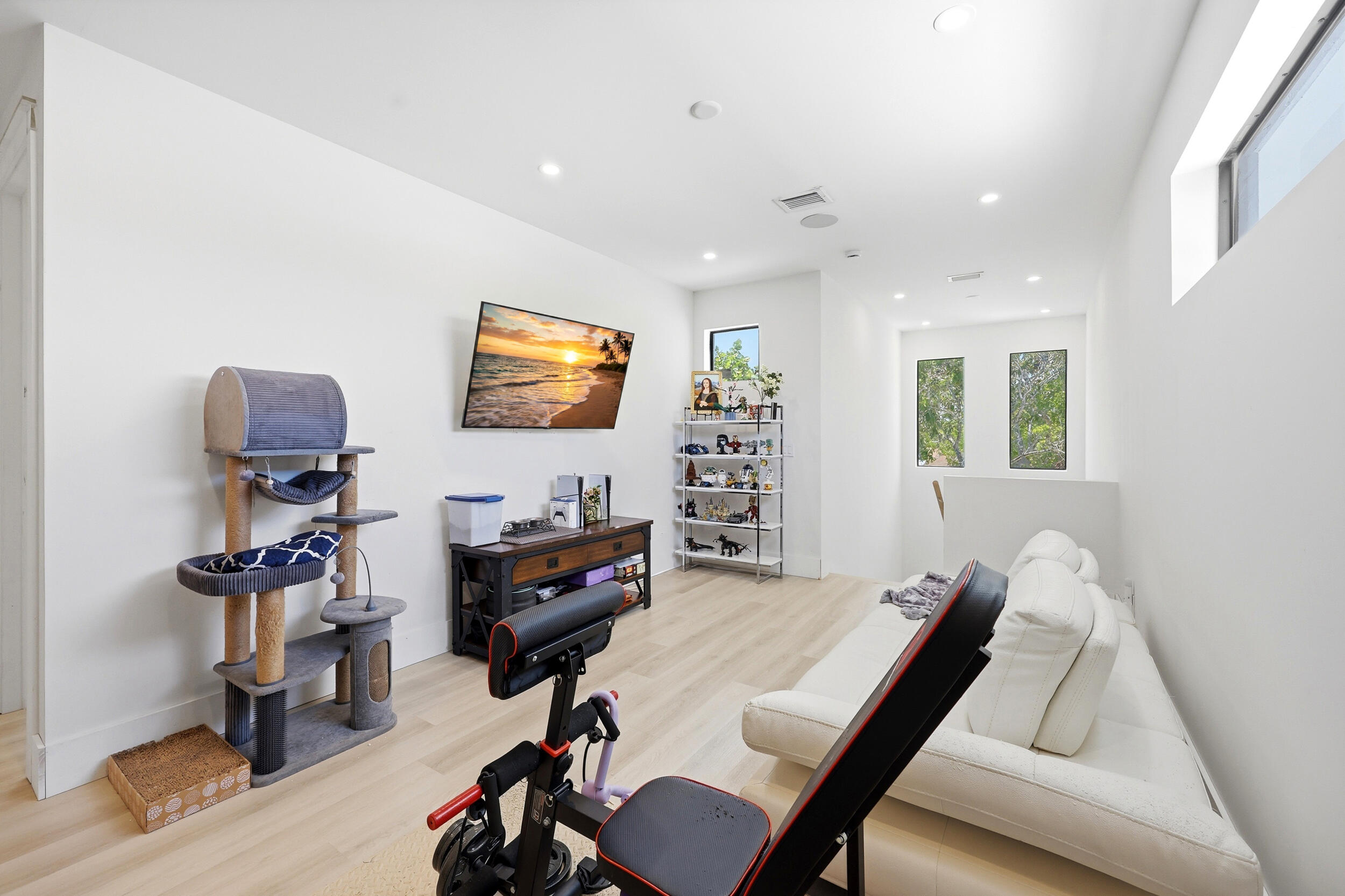 FOREST RIDGE PARK - Residential