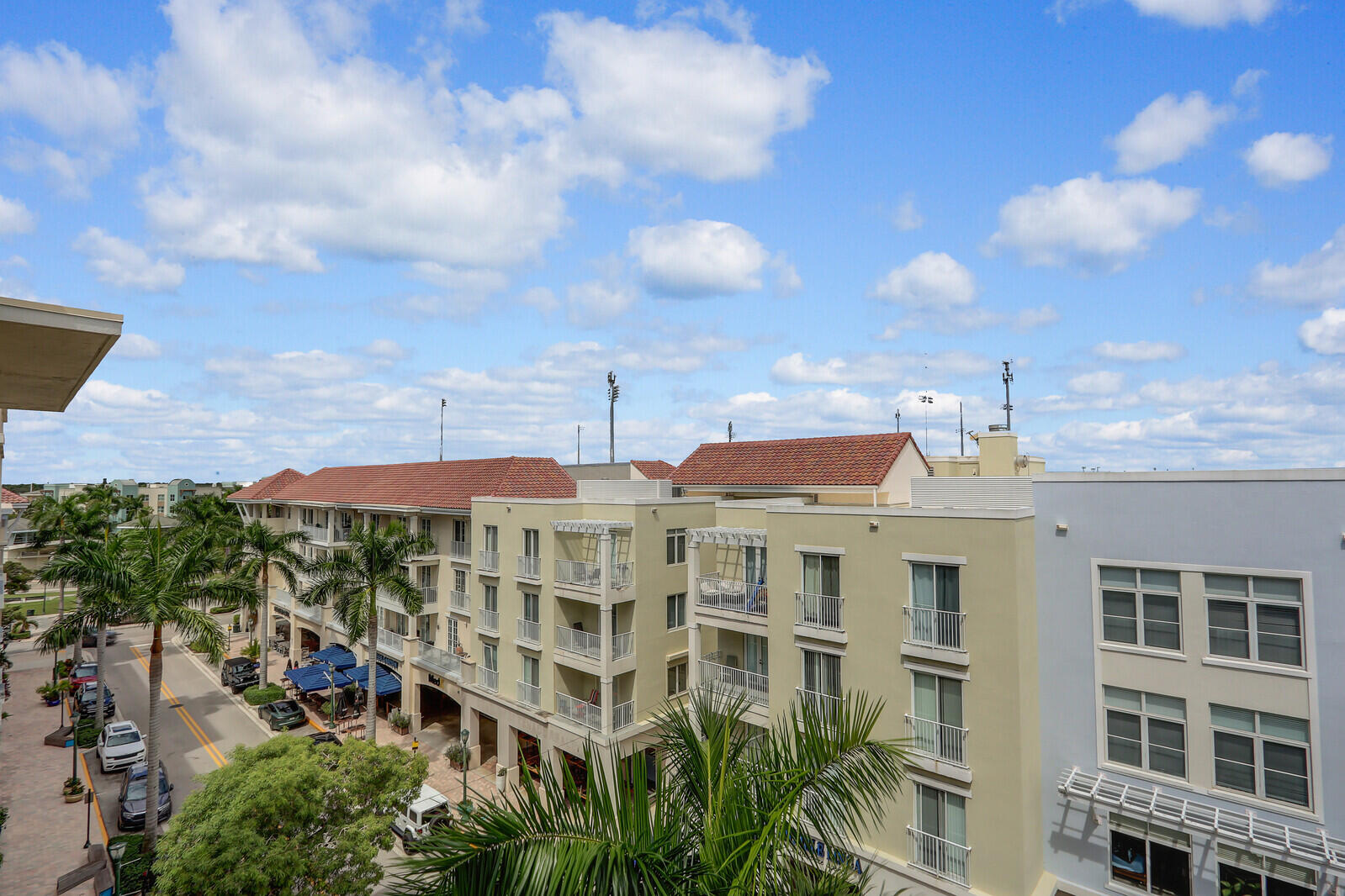 VILLAGE AT ABACOA CONDO - Residential