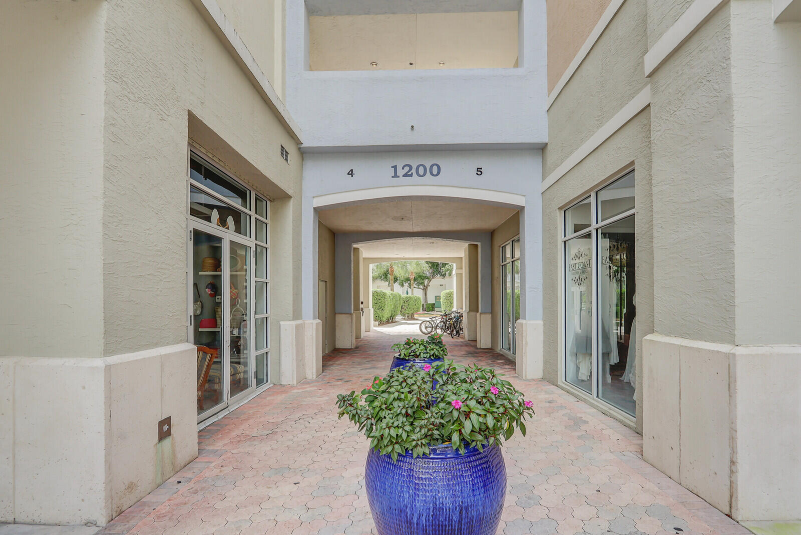 VILLAGE AT ABACOA CONDO - Residential