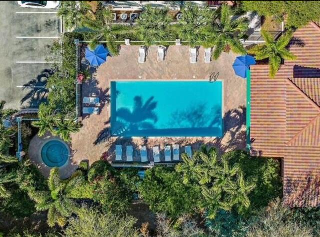 VILLAGE AT ABACOA CONDO - Residential