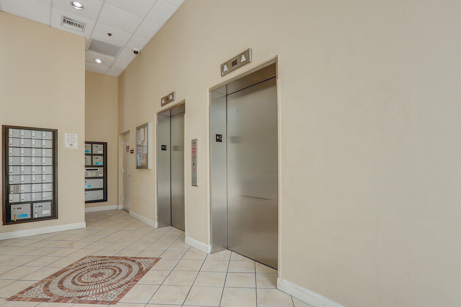 VILLAGE AT ABACOA CONDO - Residential
