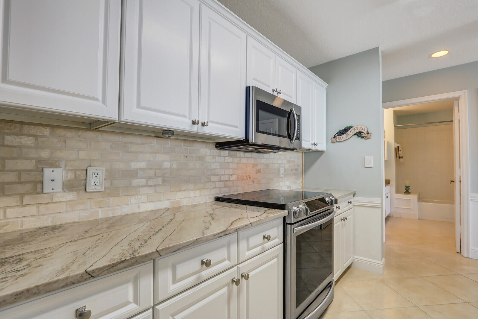 VILLAGE AT ABACOA CONDO - Residential