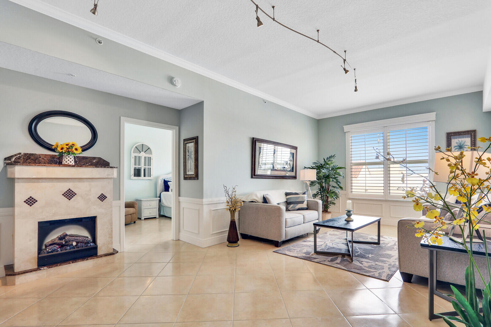 VILLAGE AT ABACOA CONDO - Residential